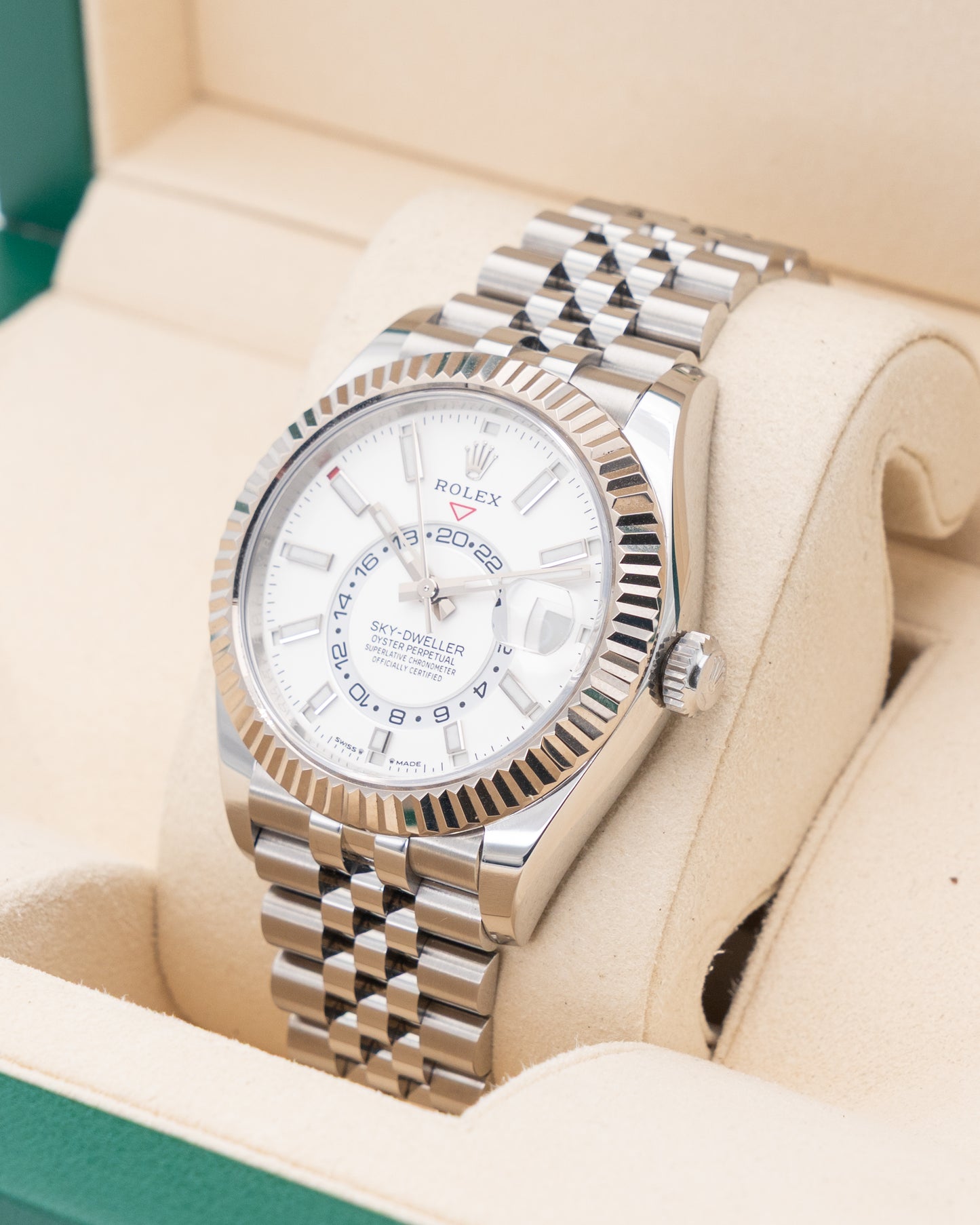 Rolex Sky Dweller 42mm 336934 Whiter Dial on Jubilee 2023