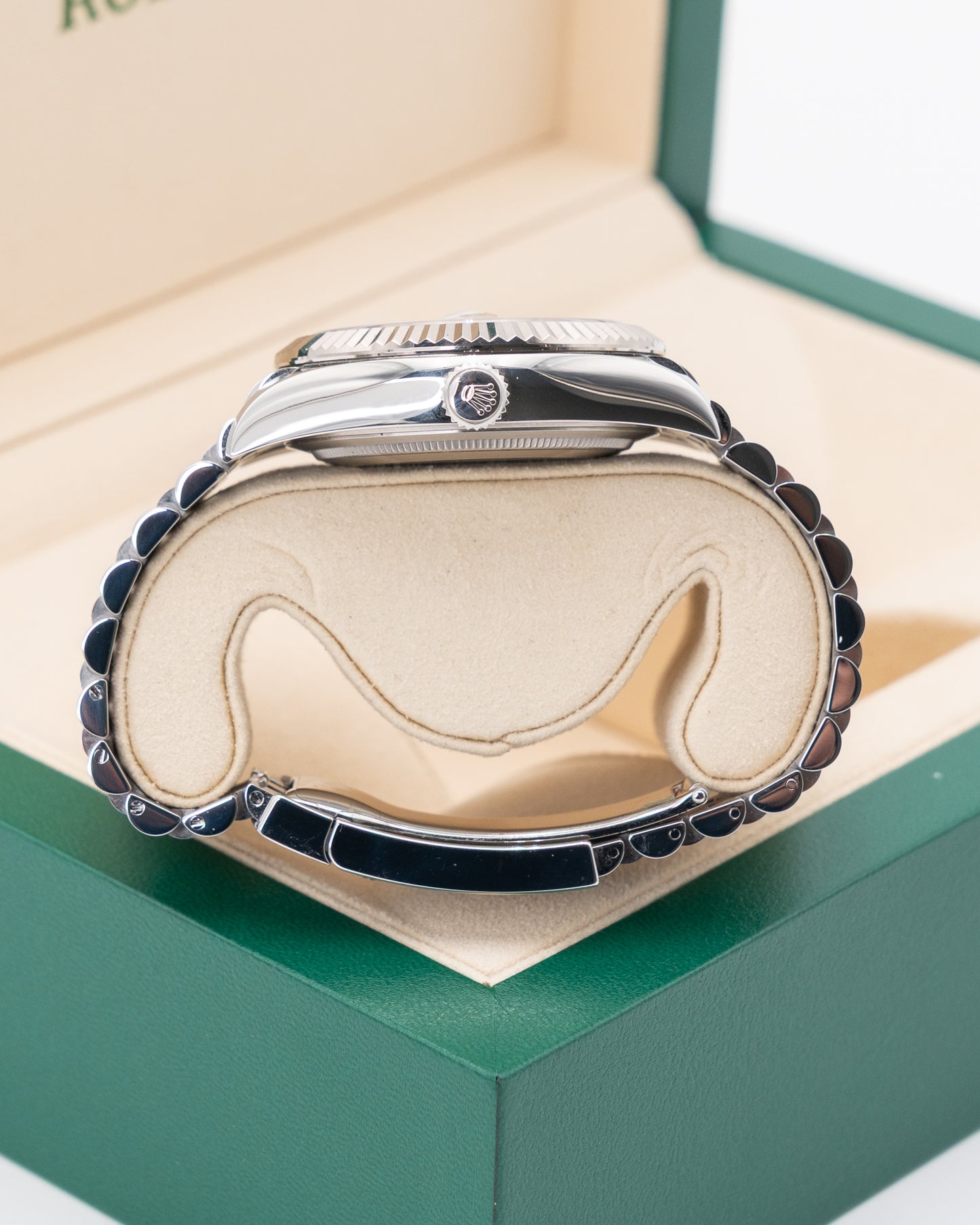 Rolex Sky Dweller 42mm 336934 Whiter Dial on Jubilee 2023