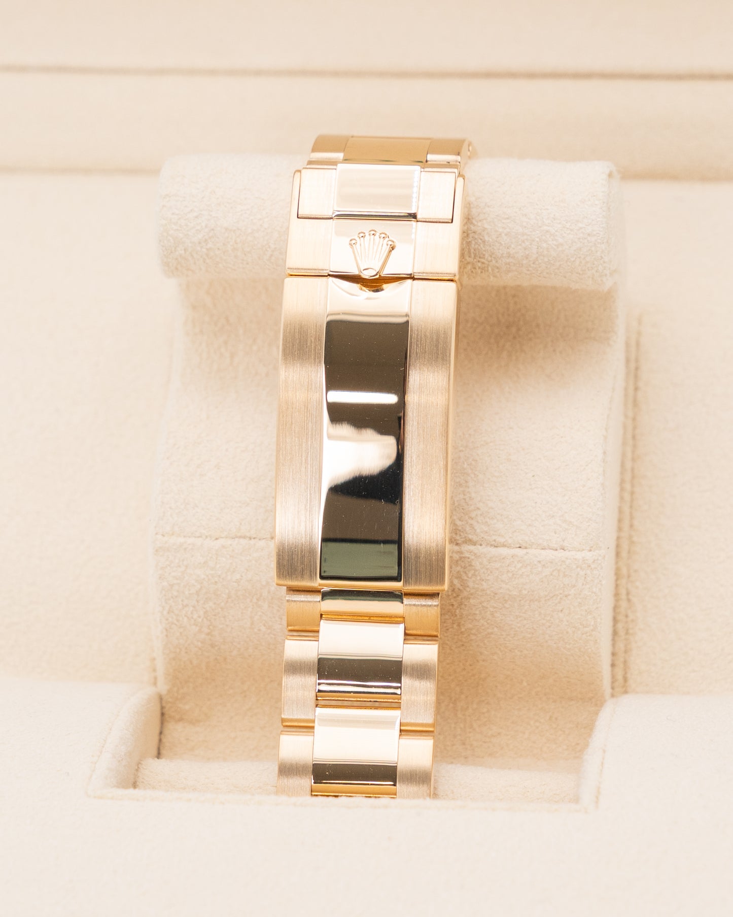 Rolex Submariner Date 41mm 126618LN Yellow Gold 2023