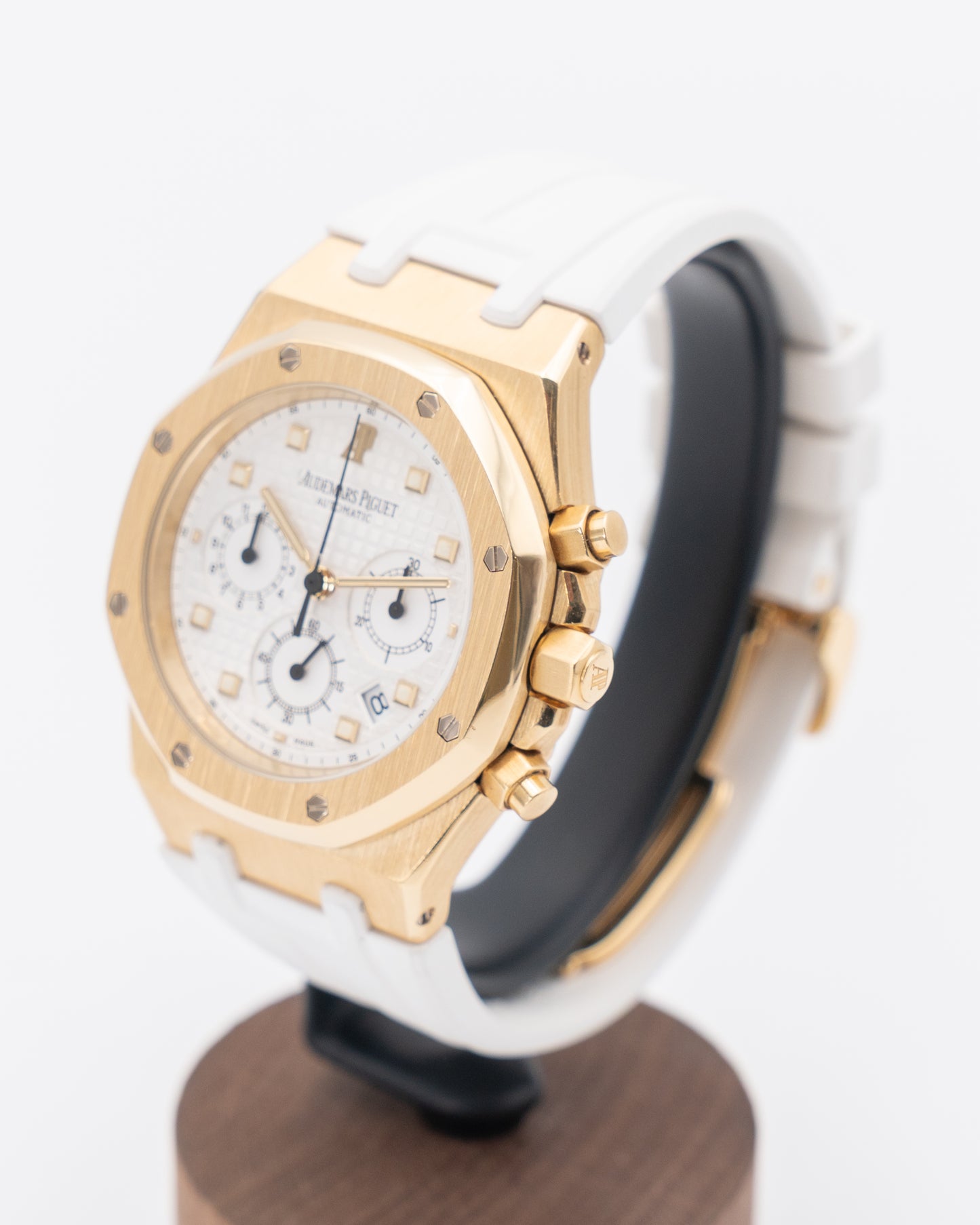 Audemars Piguet Royal Oak Chronograph 39mm 26022BA Yellow Gold 2003
