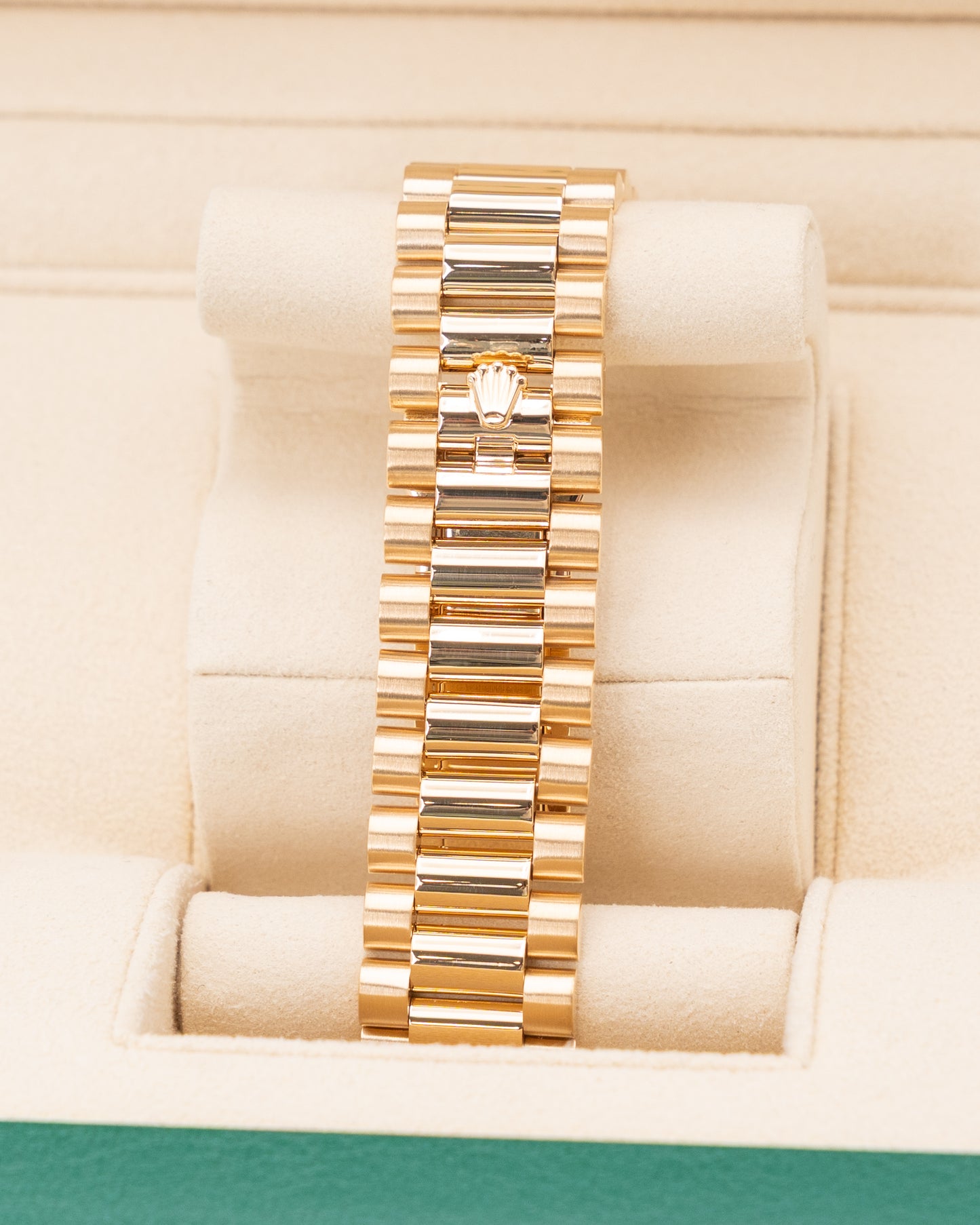 Rolex DayDate 40mm 228238 Yellow Gold Back Index Motif Dial 2019