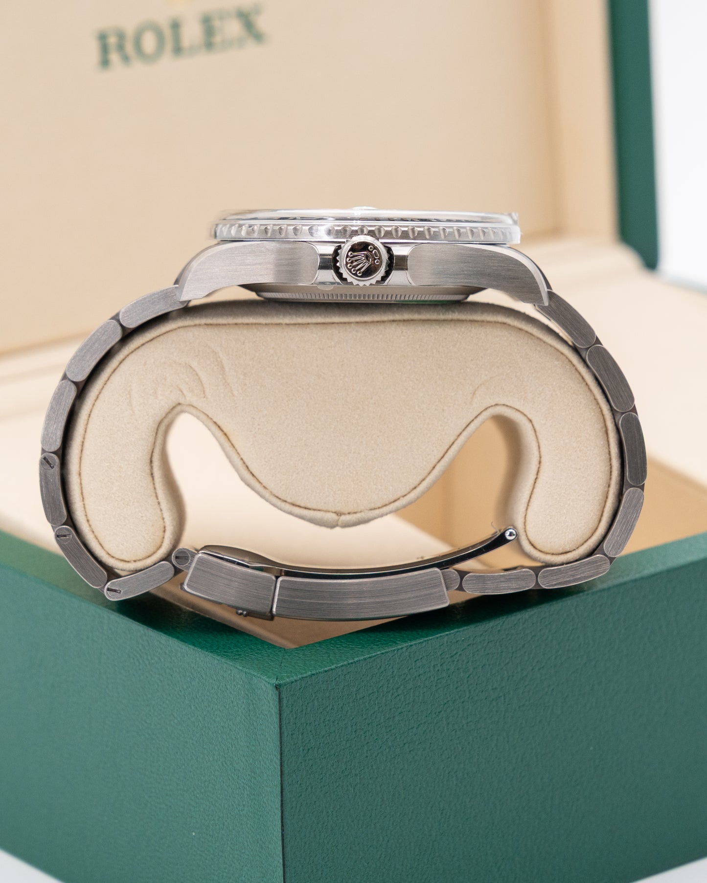 Rolex Yacht Master 42mm 226627 Titanium 2025