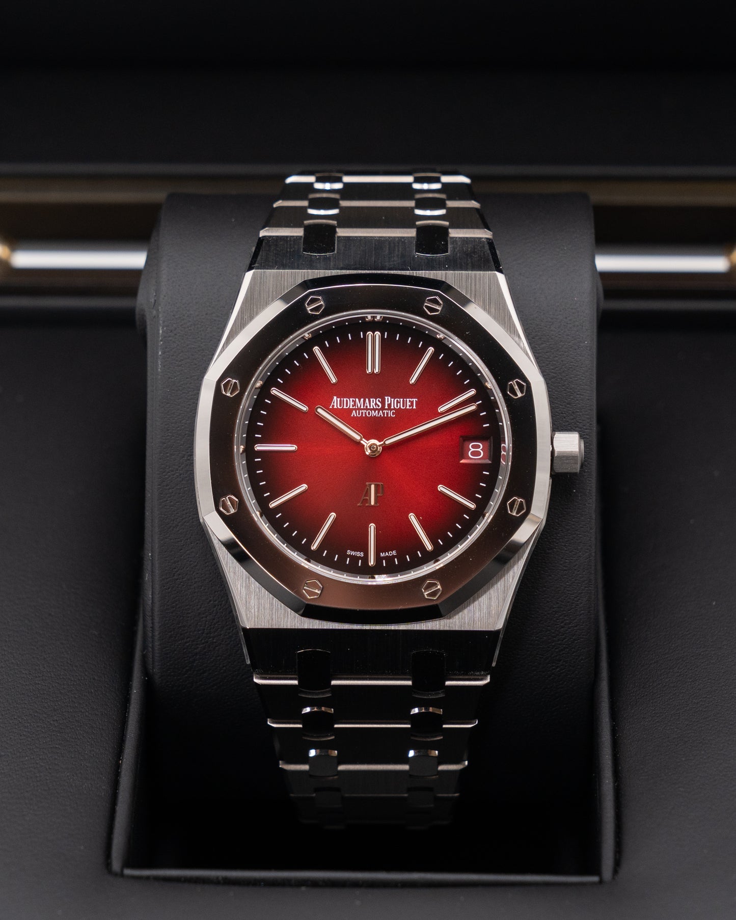 UNWORN Audemars Piguet Royal Oak Jumbo Extra Thin 39mm 16202XT Smoked Burgundy Dial