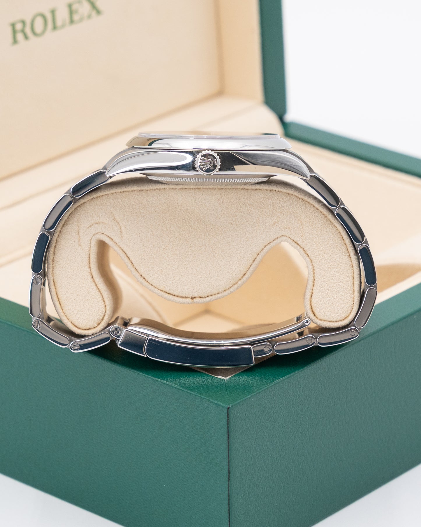 Rolex Oyster Perpetual 41mm 124300 Blue Dial 2025