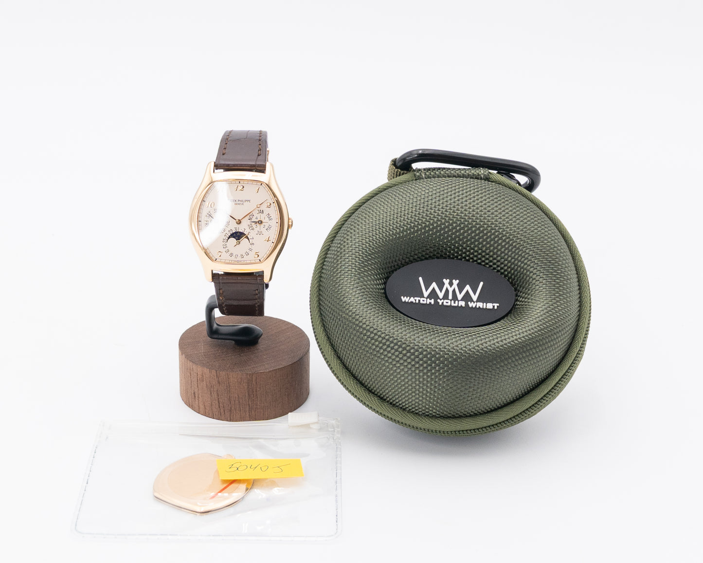 Patek Philippe Perpetual Calendar 37mm 5940J-001 Yellow Gold