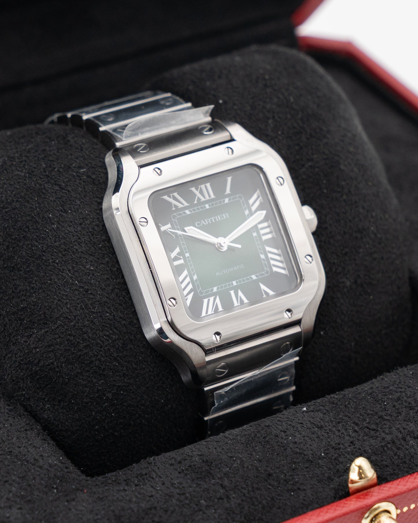 UNWORN WITH STICKERS Cartier Santos De Cartier 35mm WSSA0061 Medium Green Dial 2025