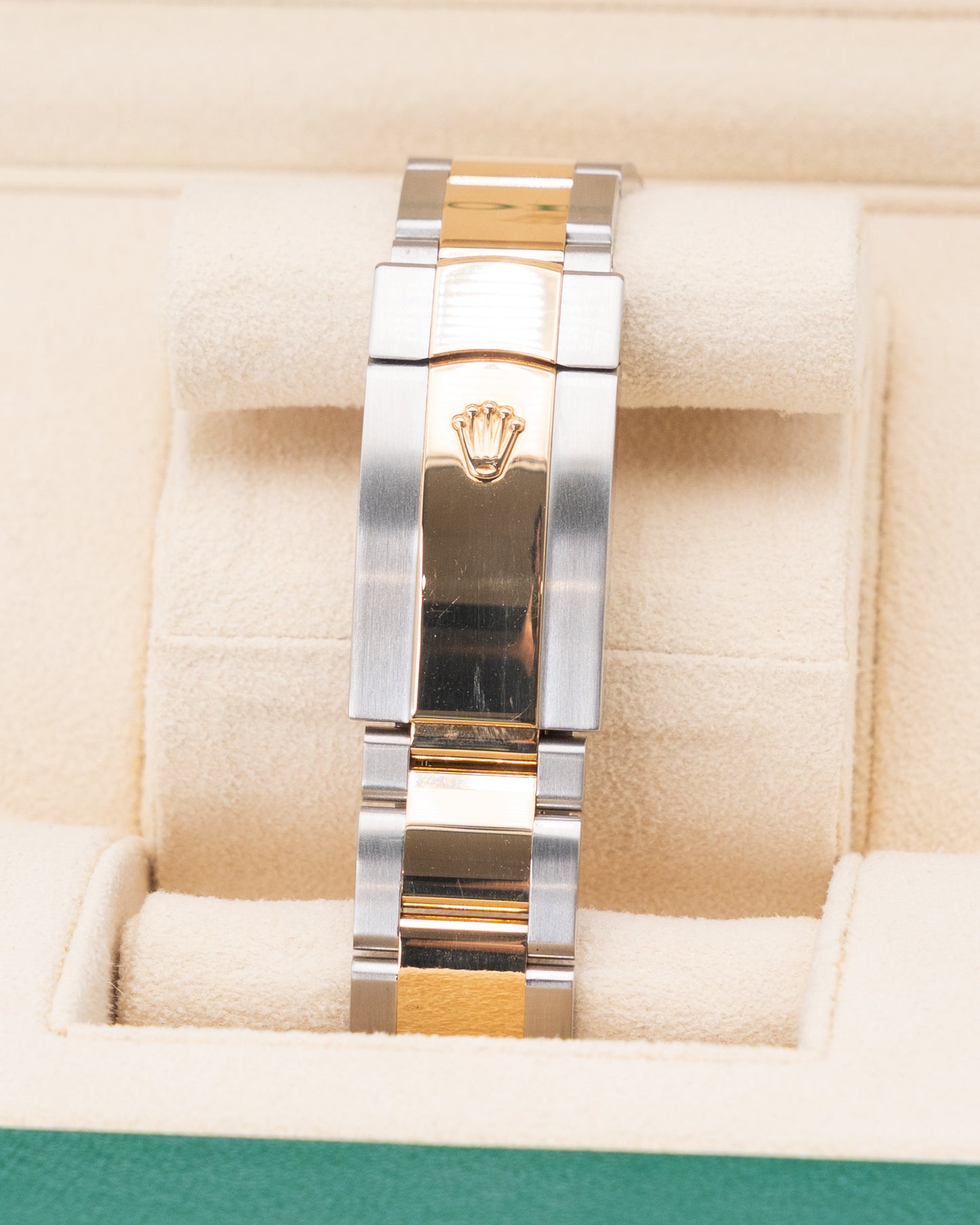 Rolex Datejust II 41mm 116333 Two Tone Yellow Gold Black Roman Dial Fluted Oyster 2010