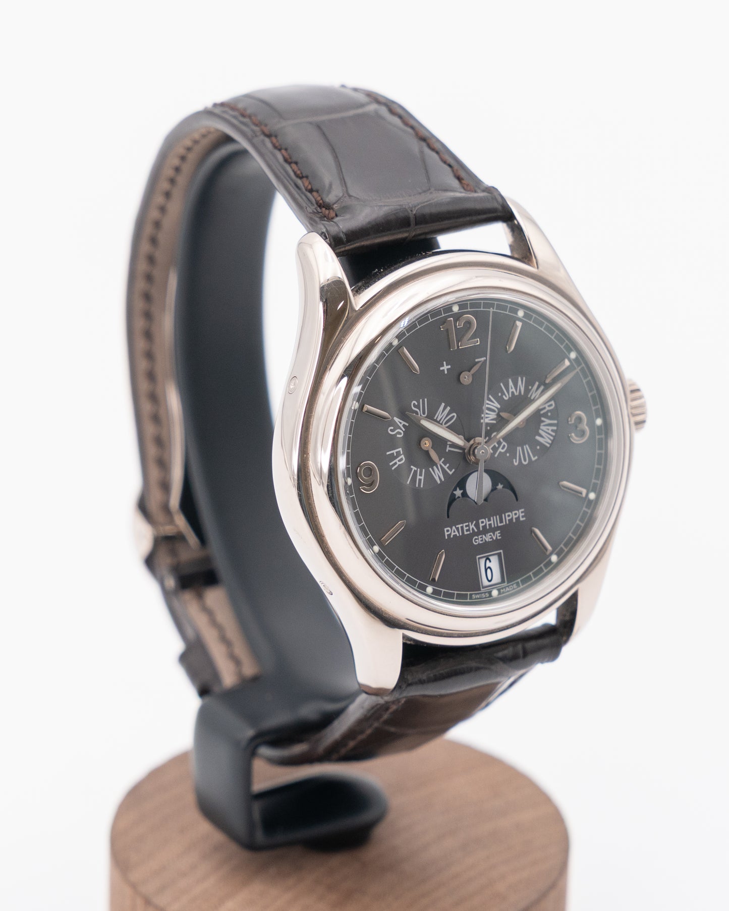 Patek Philippe 39mm 5146G White Gold Annual Calendar Grey Dial