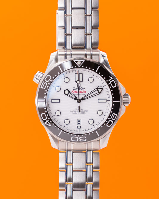 UNWORN Omega Seamaster Diver 300M 42mm 210.30.42.20.04.001 White