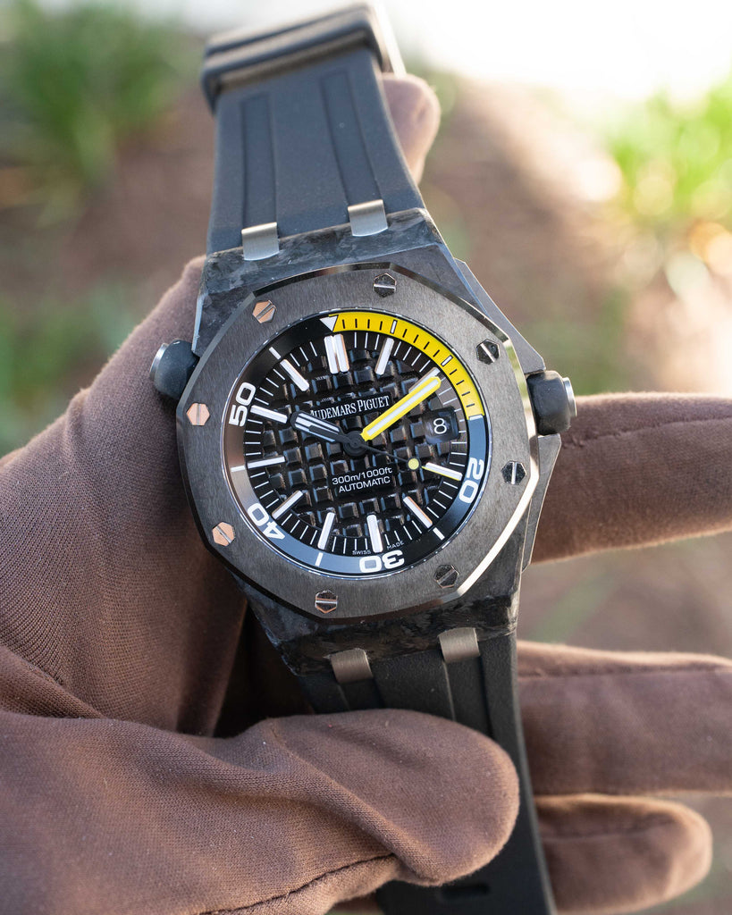 Audemars Piguet Royal Oak Offshore Diver 42mm 15706AU Carbon Fiber 2013