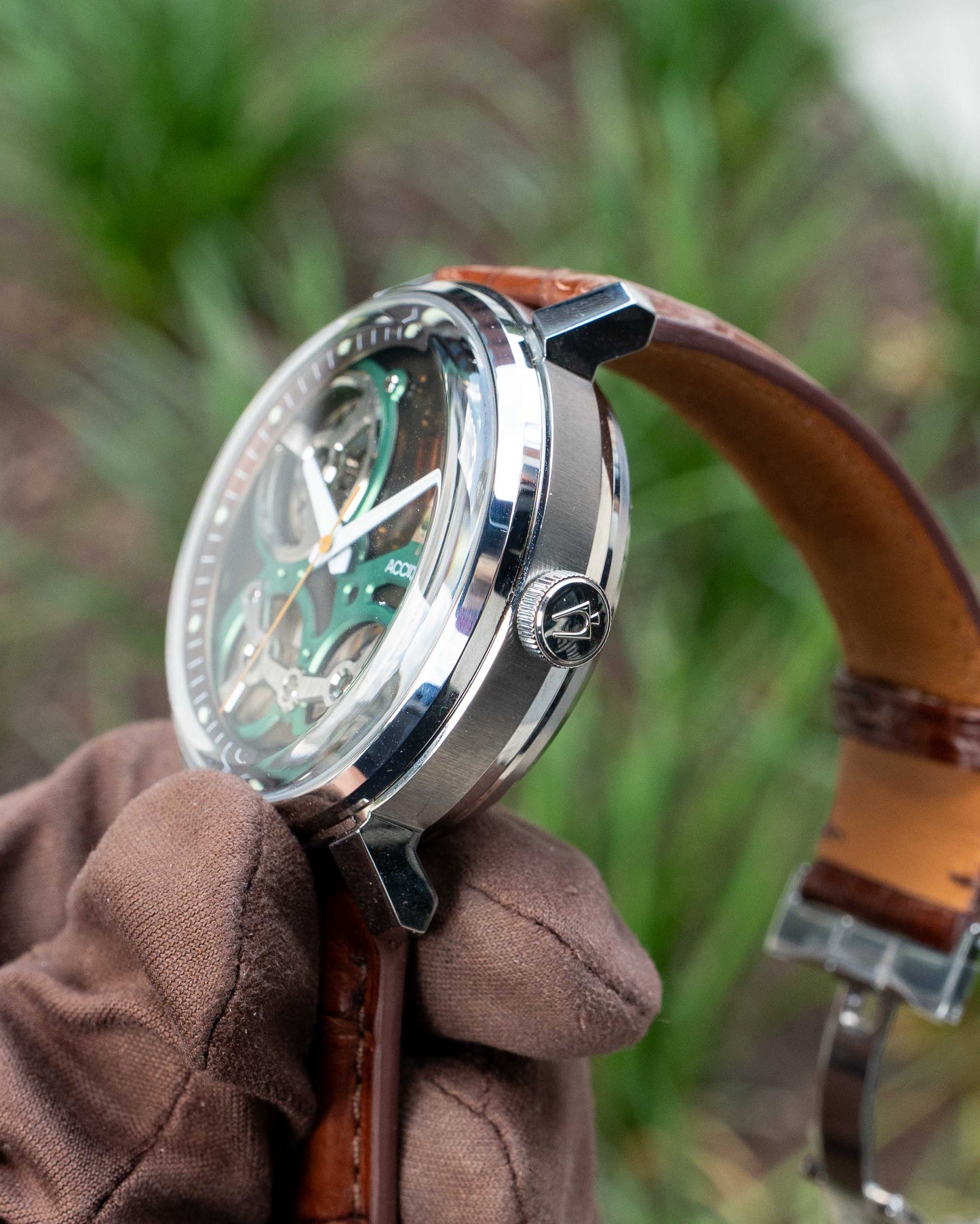UNWORN Accutron Spaceview 2020 x La Palina Cigars 43.5mm 2ES6A007 Brown and Green Electrostatic [$5,250 RETAIL]