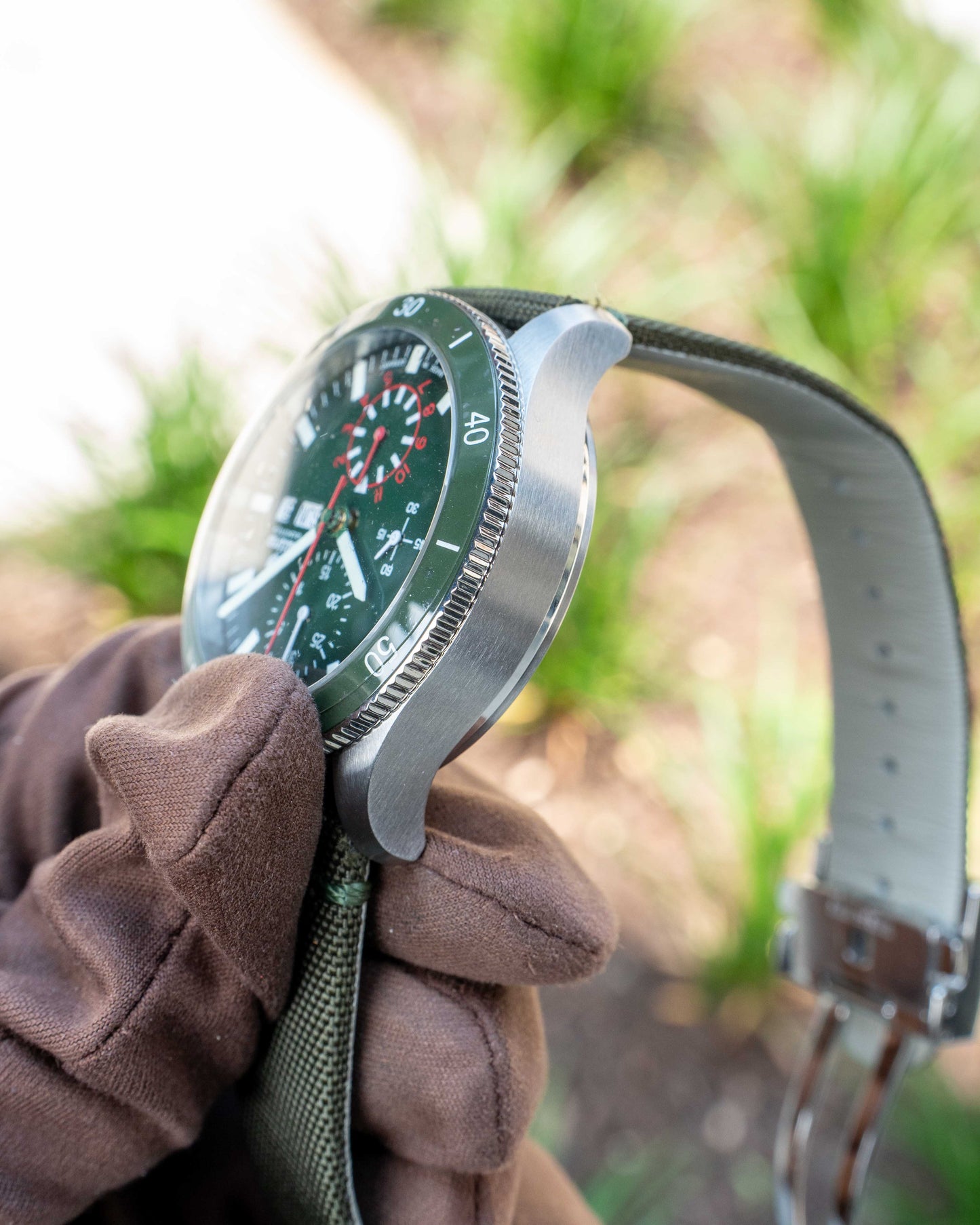 UNWORN Tutima Grand Flieger Airport Chronograph 42mm 6407-03 Green 2022 [$4,300 RETAIL]