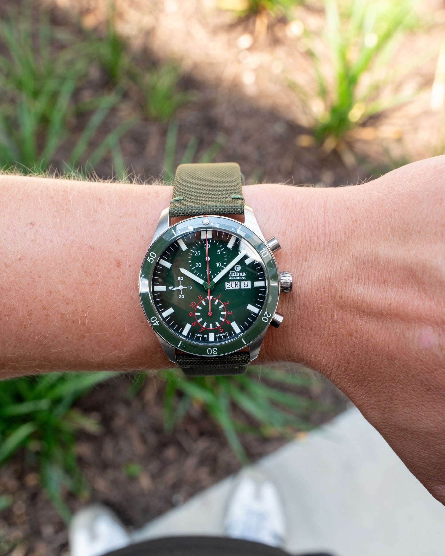 UNWORN Tutima Grand Flieger Airport Chronograph 42mm 6407-03 Green 2022 [$4,300 RETAIL]