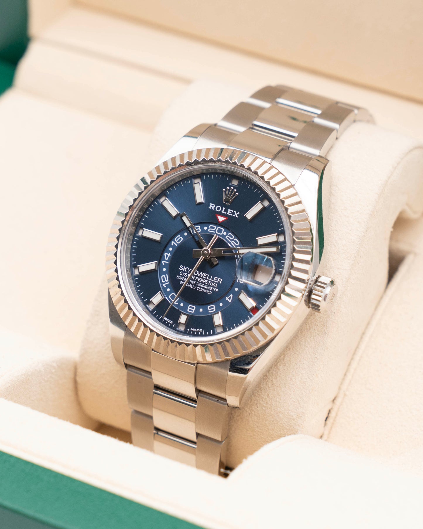Rolex Skydweller 42mm 326934 Oyster Blue Dial 2019 (326934 bl)