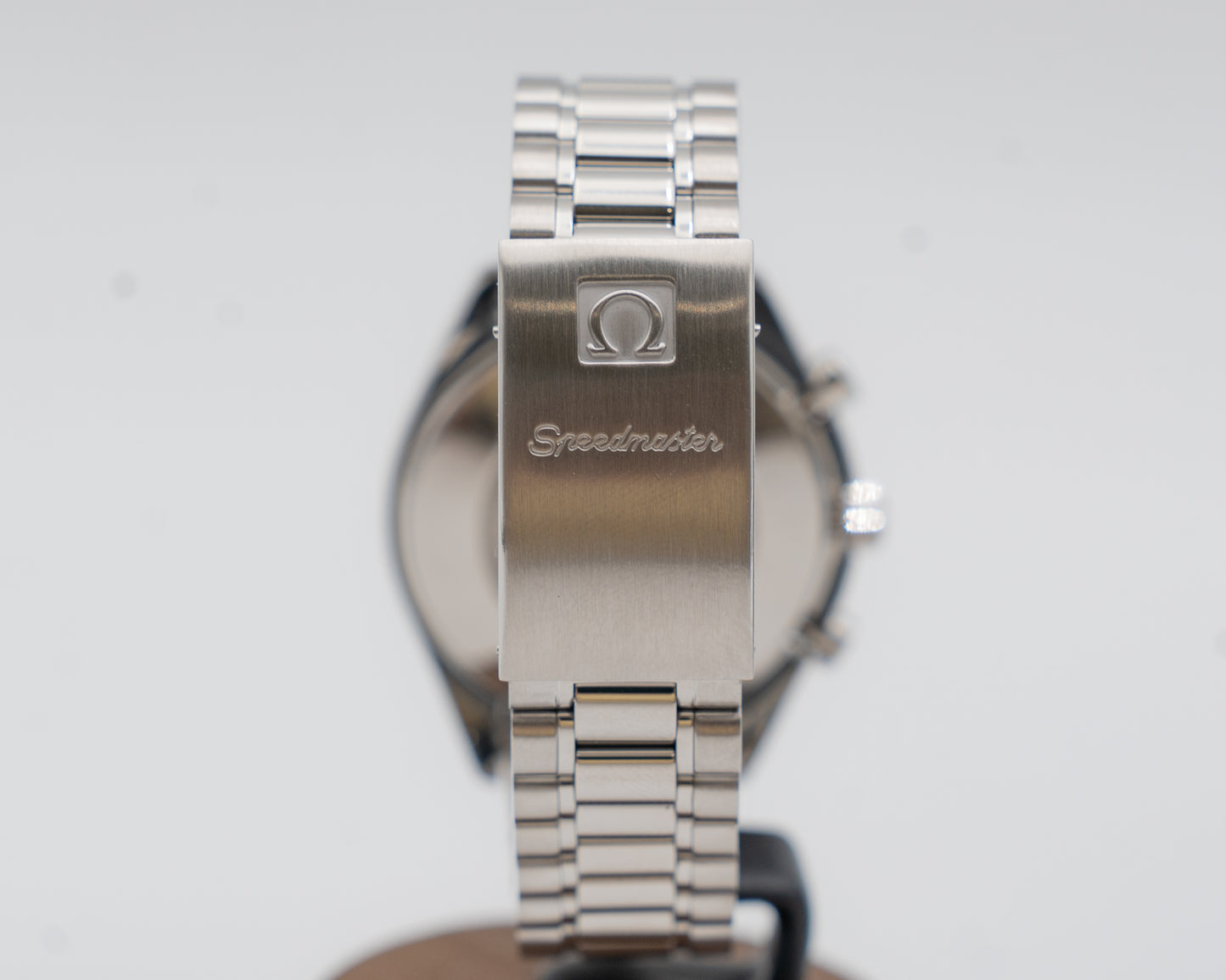 Omega Speedmaster 39mm 3510.82.00 Reverse Panda Blue Dial
