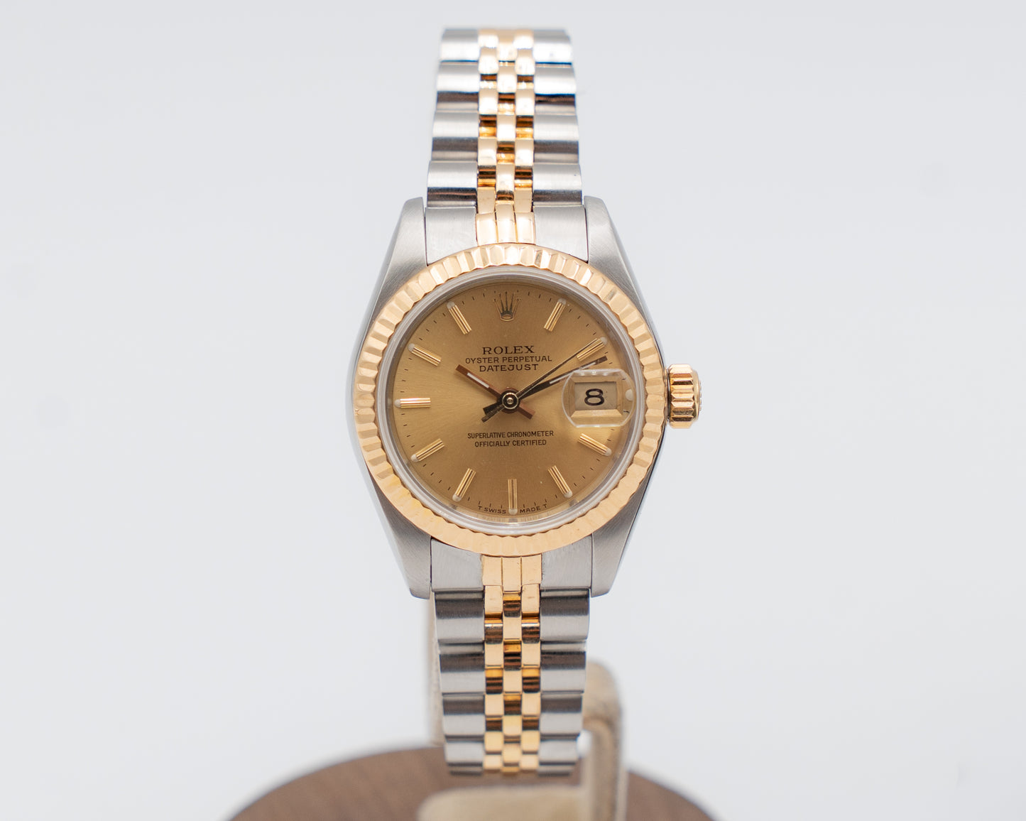 Rolex Datejust 26mm 69173 Champagne on Jubilee 9M Serial