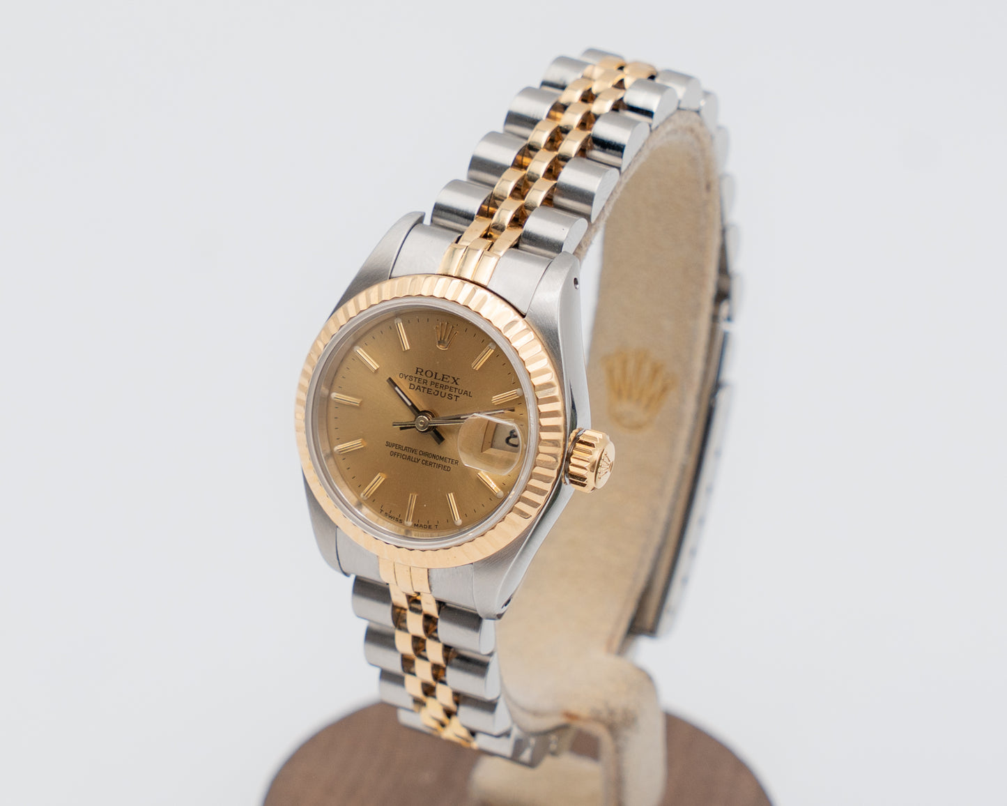 Rolex Datejust 26mm 69173 Champagne on Jubilee 9M Serial