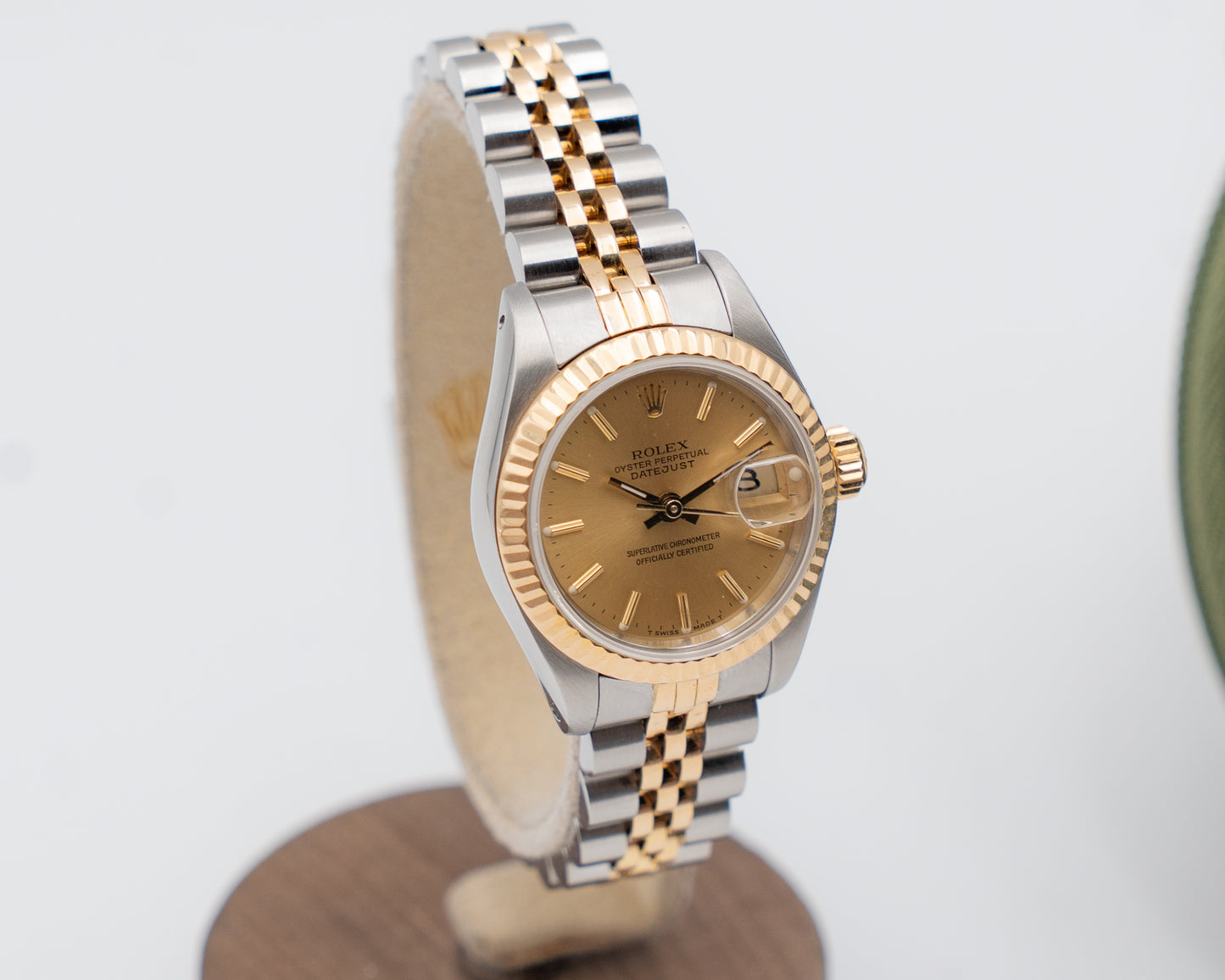 Rolex Datejust 26mm 69173 Champagne on Jubilee 9M Serial