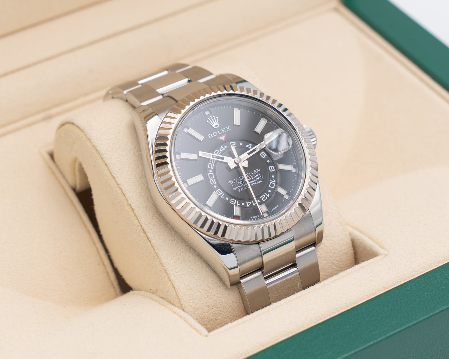 Rolex Skydweller 42mm 326934 Black on Oyster 2021