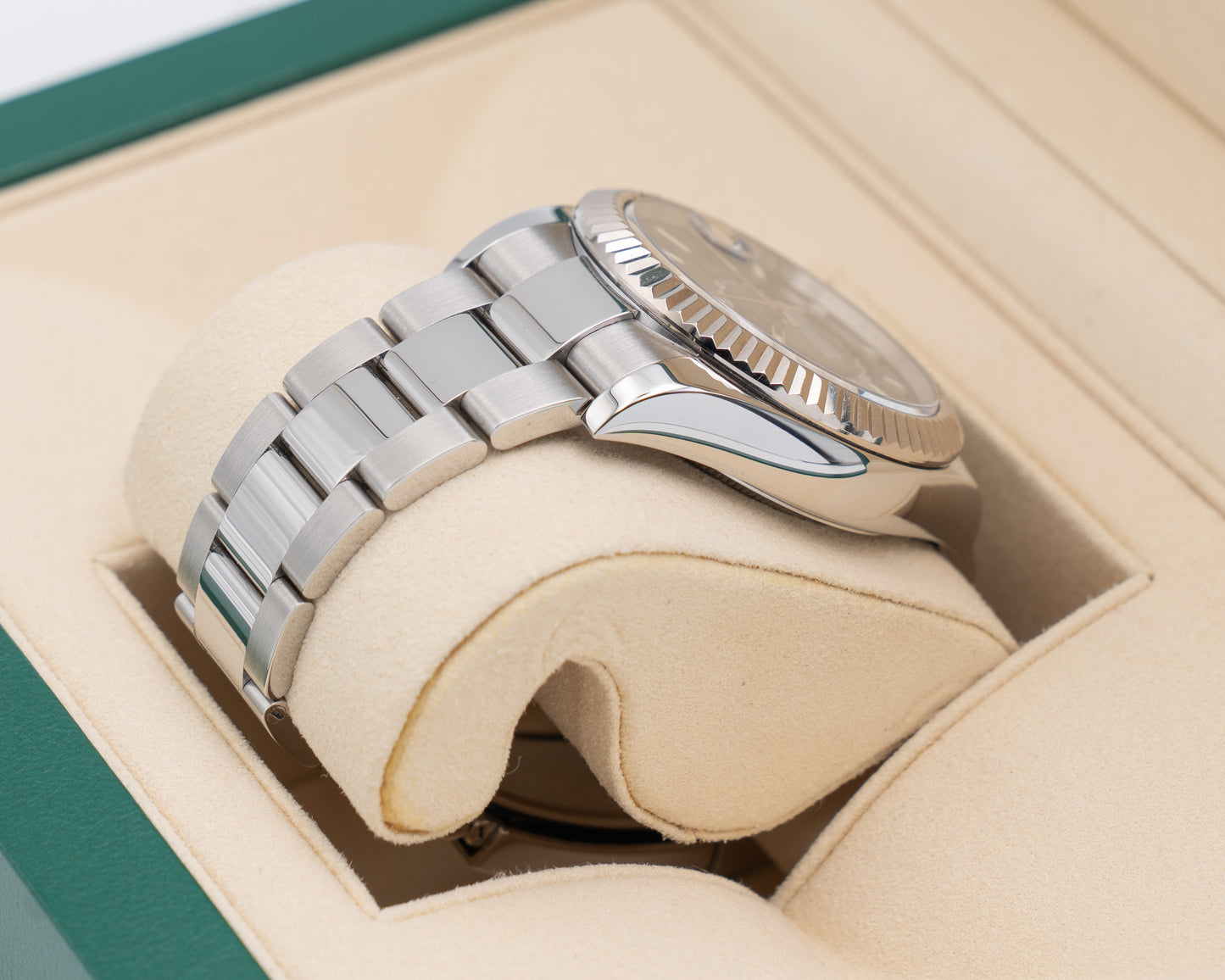 Rolex Skydweller 42mm 326934 Black on Oyster 2021