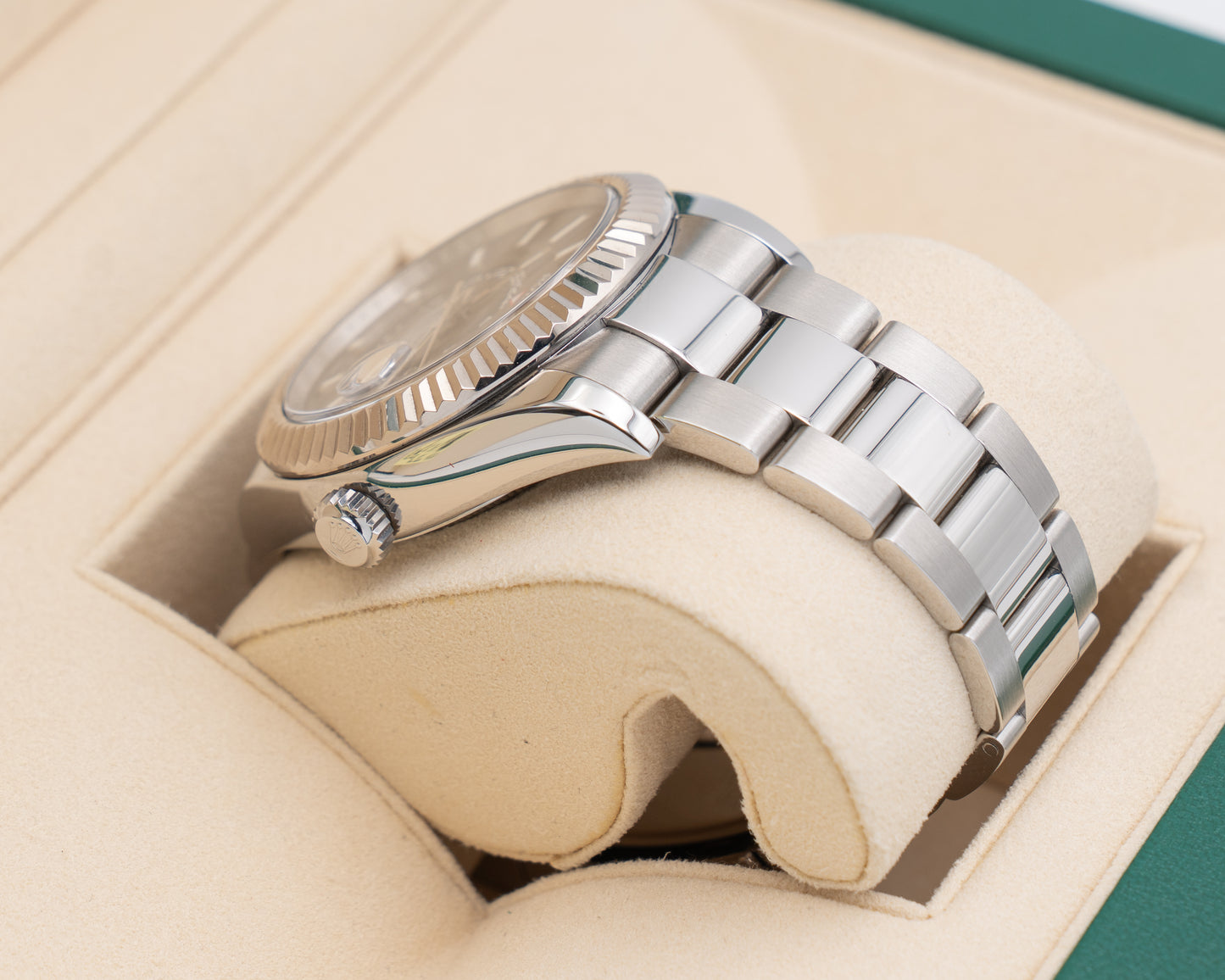Rolex Skydweller 42mm 326934 Black on Oyster 2021