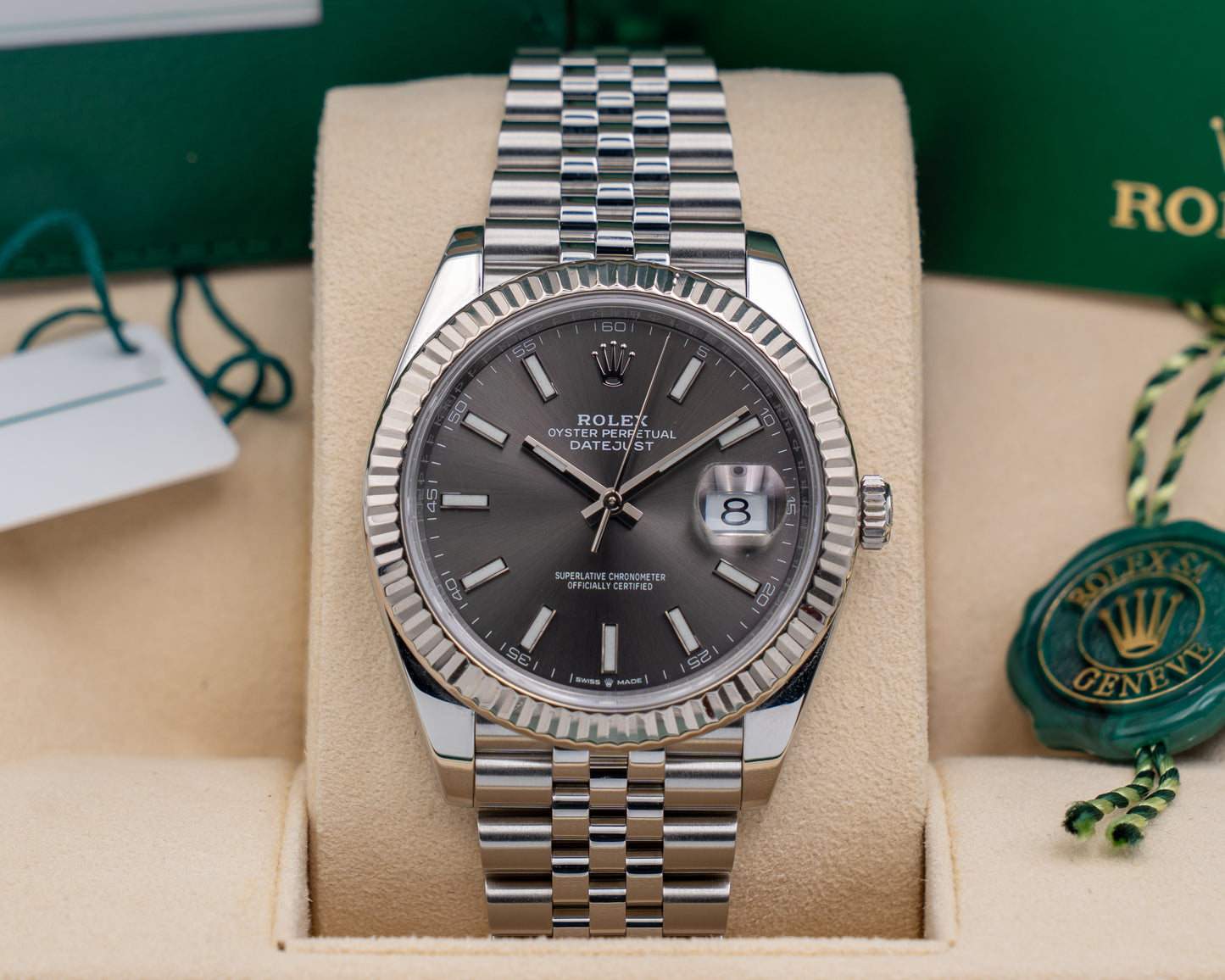 Rolex Datejust 41mm 126334 Dark Rhodium Fluted Jubilee 2019