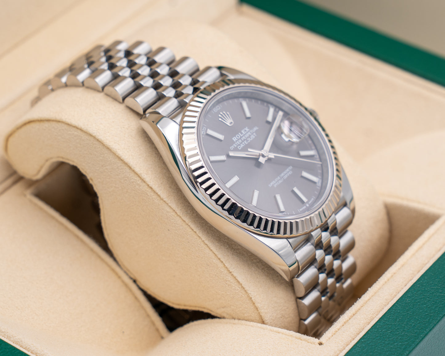 Rolex Datejust 41mm 126334 Dark Rhodium Fluted Jubilee 2019