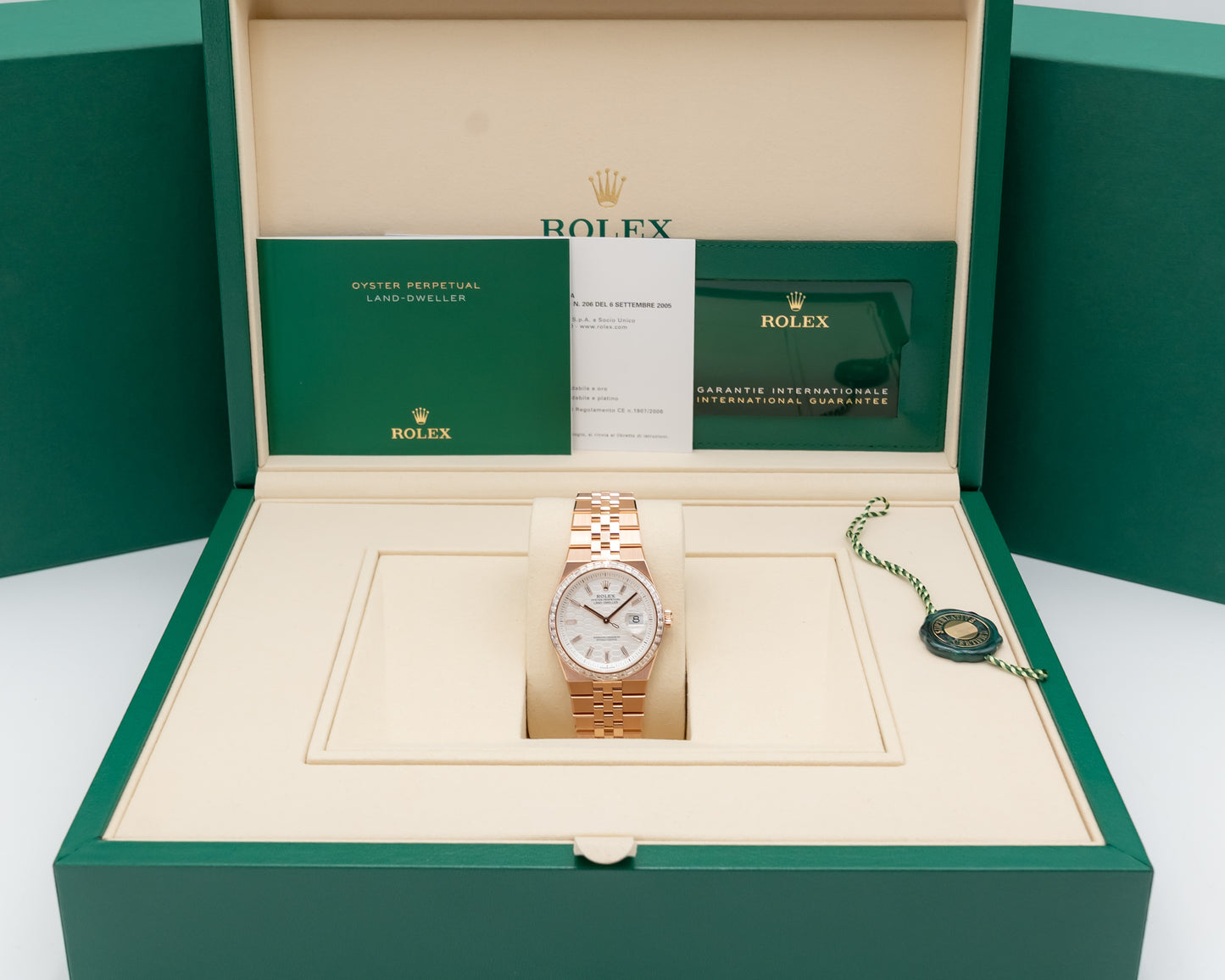 Rolex Land-Dweller 127285tbr 36mm Rose Gold Diamonds 2026