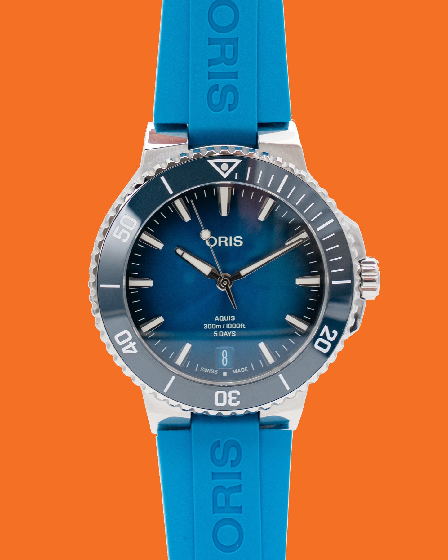 Oris Aquis Date 43.5mm 01 400 7790 4135  Cal. 400 Blue Dial