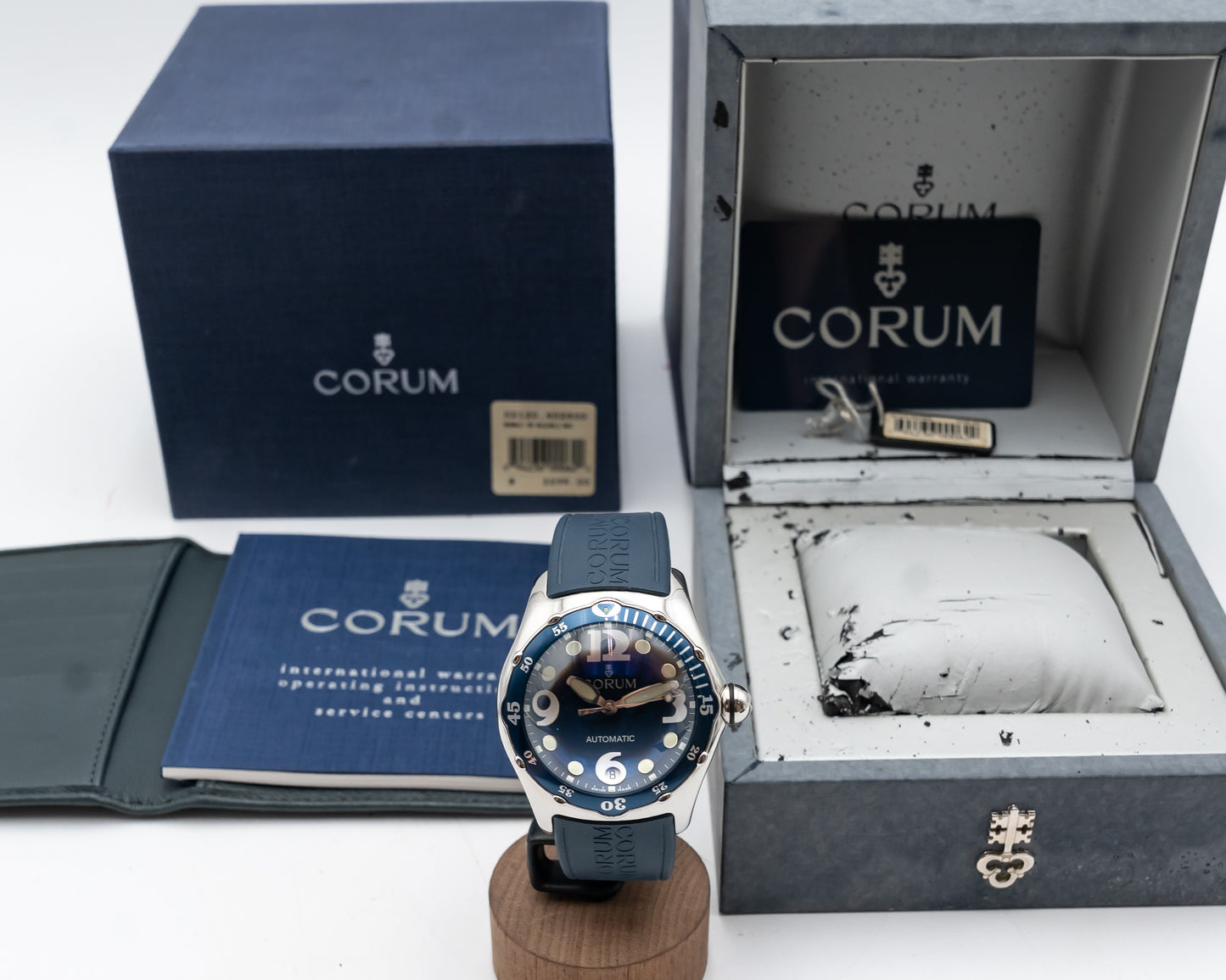 UNWORN Corum Bubble Diver 82.180.20 Blue Automatic