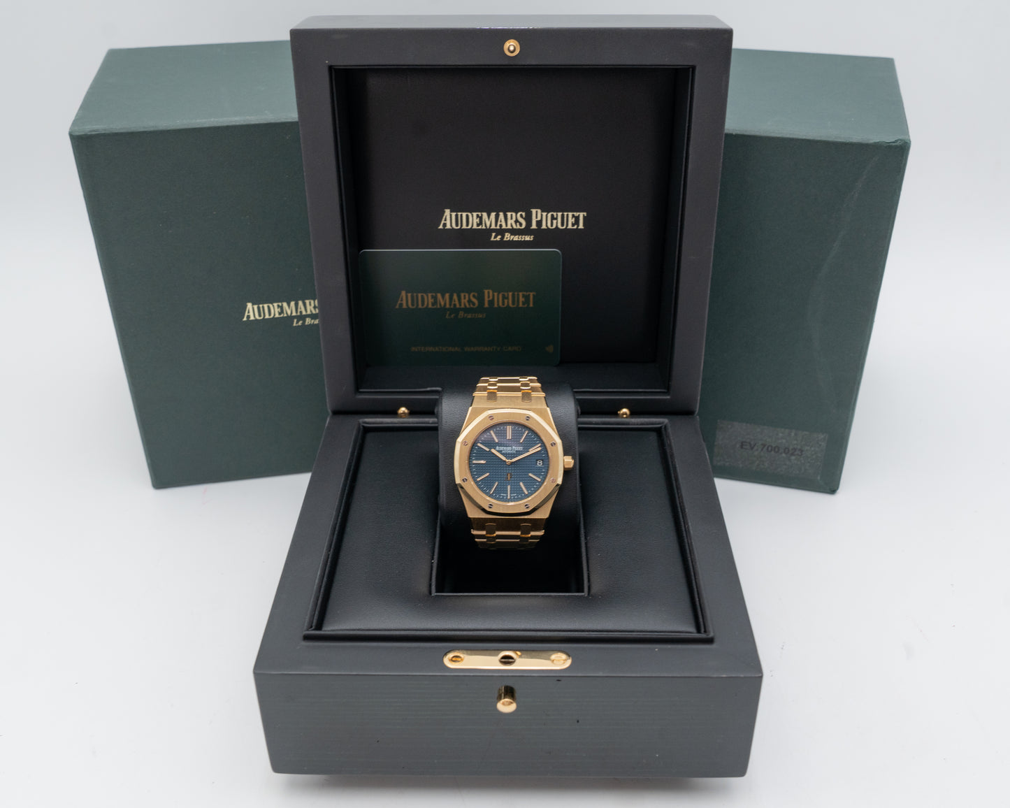 Audemars Piguet Royal Oak Extra-Thin Jumbo 15202BA