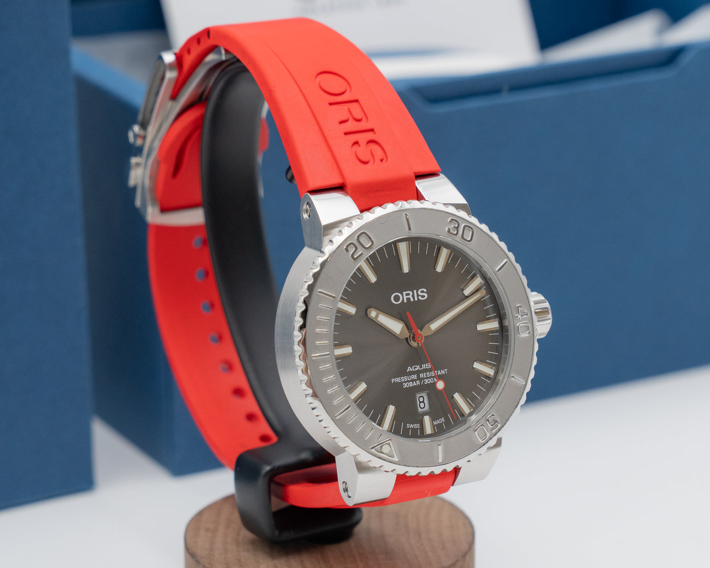 Oris Aquis Date Relief 43.5mm 01 733 7730 4153 / 2026