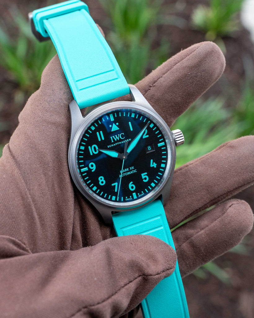IWC Pilot Mark XX Mercedes AMG 40mm IW328210 Turquoise 2025