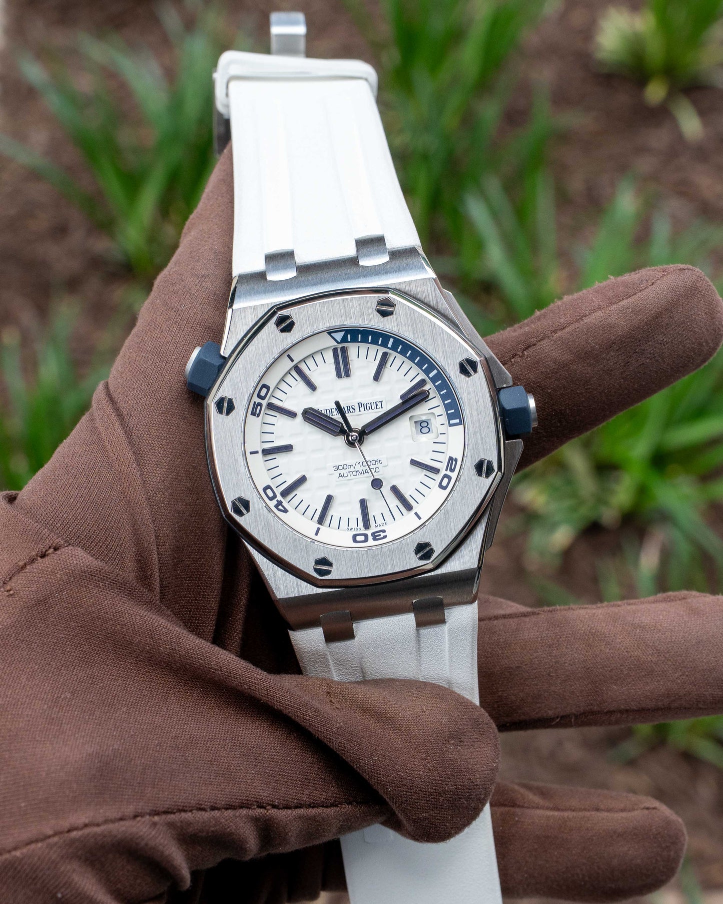 Audemars Piguet Royal Oak Offshore 42mm 15710ST.OO.A010CA.01 Diver White