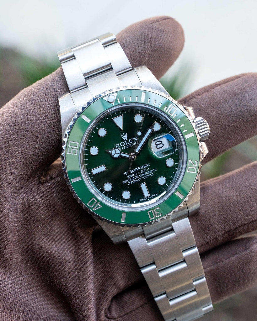 Rolex Submariner Date 40mm 116610LV Hulk 2015
