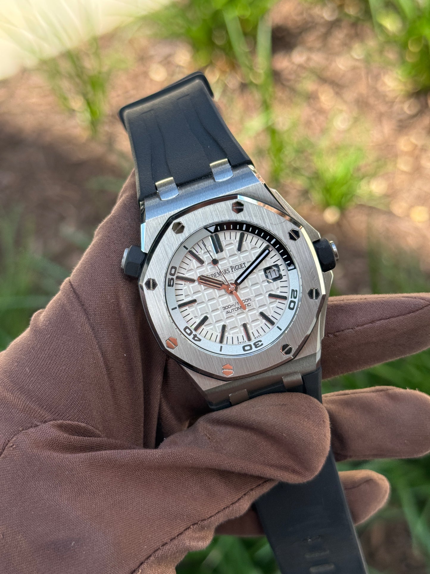 Audemars Piguet Royal Oak Offshore Diver 42mm 15710ST Black 2018 [$19,000 RETAIL]