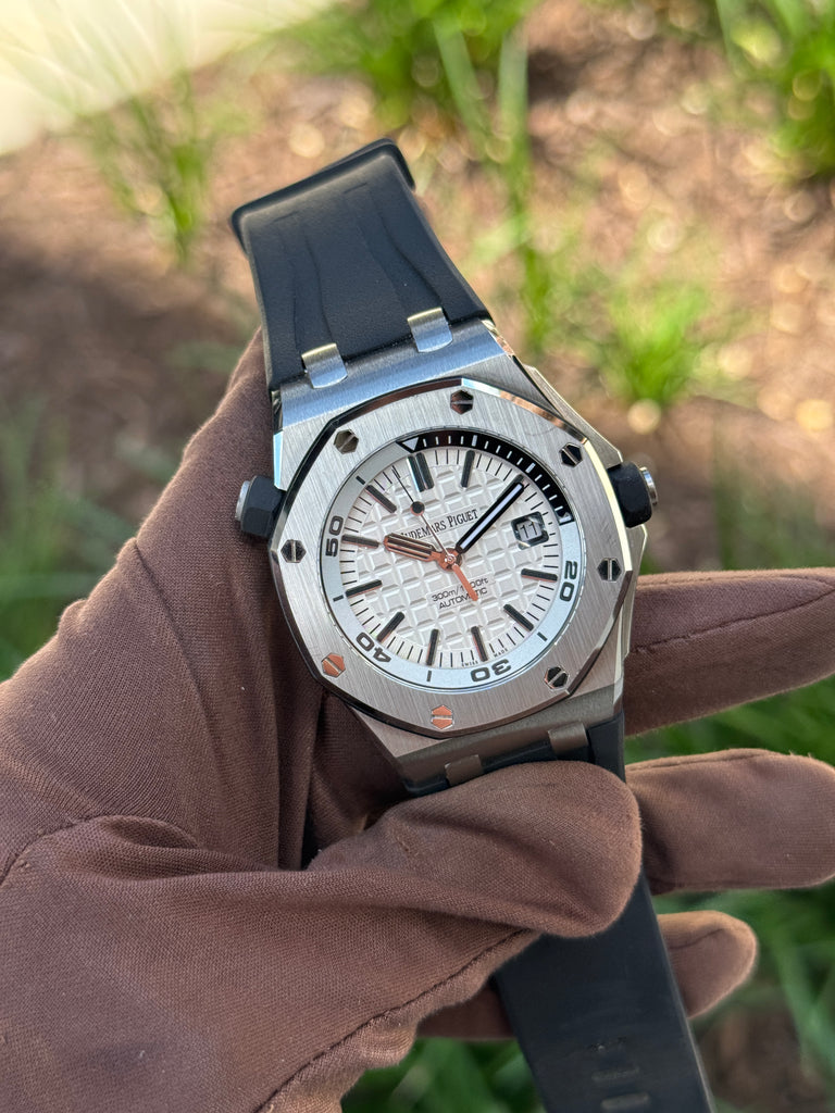 Audemars Piguet Royal Oak Offshore Diver 42mm 15710ST White 2018