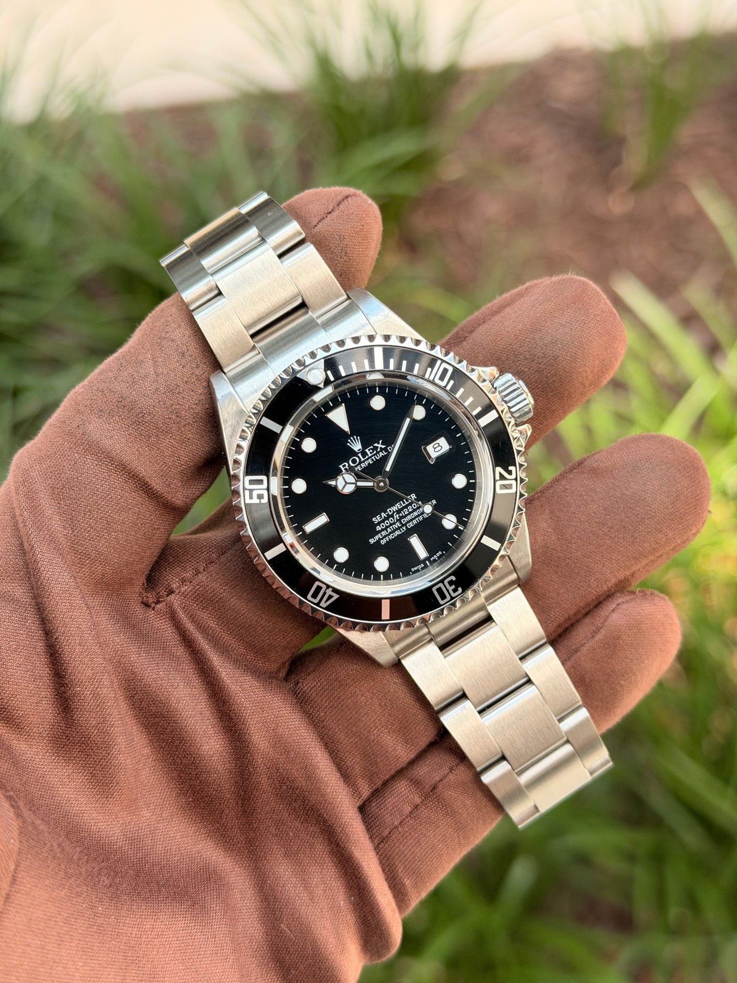Rolex Seadweller 4000 40mm 16600 Black Aluminum Bezel