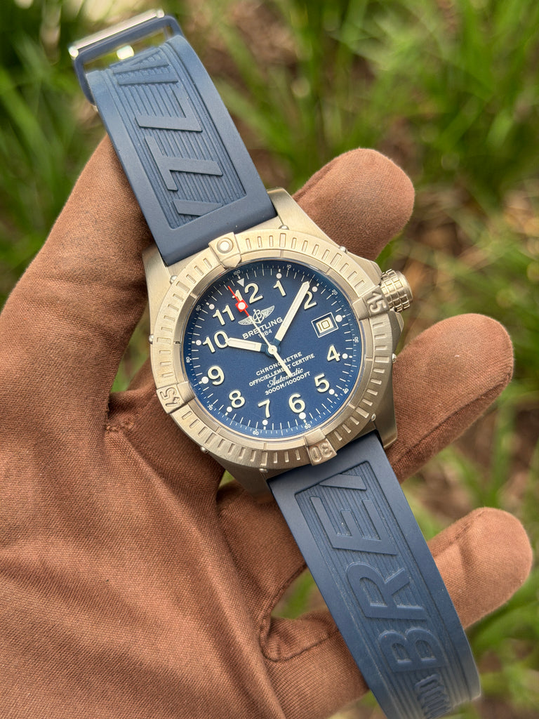 Breitling Avenger Seawolf 44mm E17370 Blue Dial Blue Strap 2011