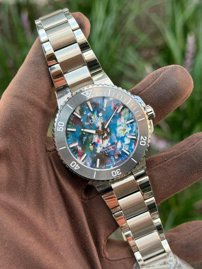 Oris Aquis Date Upcycle Cal. 400 43.5mm 01 400 7790 4150-07 Upcycle Dial ($4,400 Retail )  (01 400 7790 4150-07)