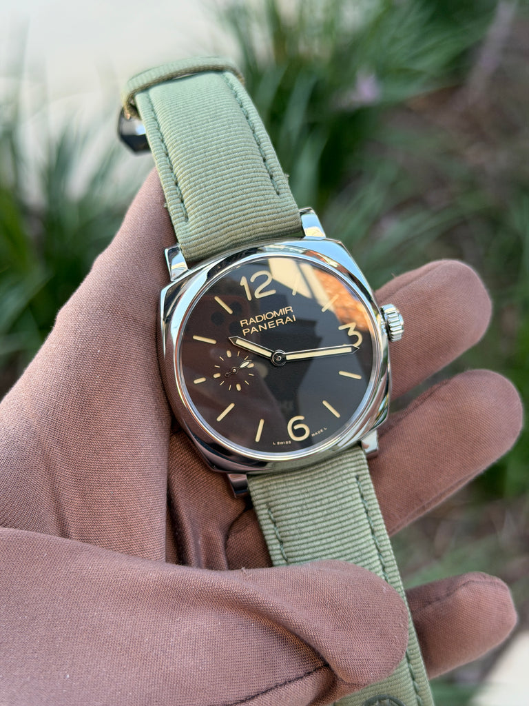 Paneri Radiomir 1940 42mm PAM00512 Black Dial Green Strap 2016
