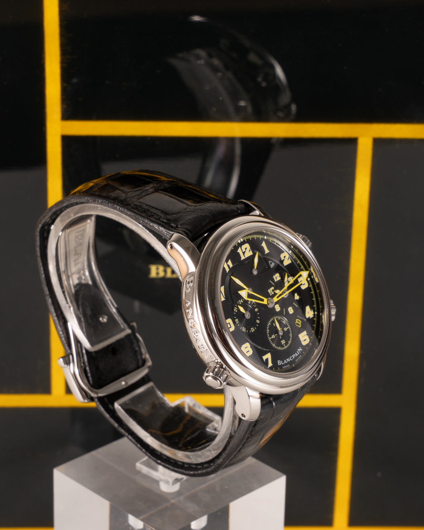 Blancpain Léman Réveil GMT Alarm 2041 B-1130M Black and Yellow 2011 40mm