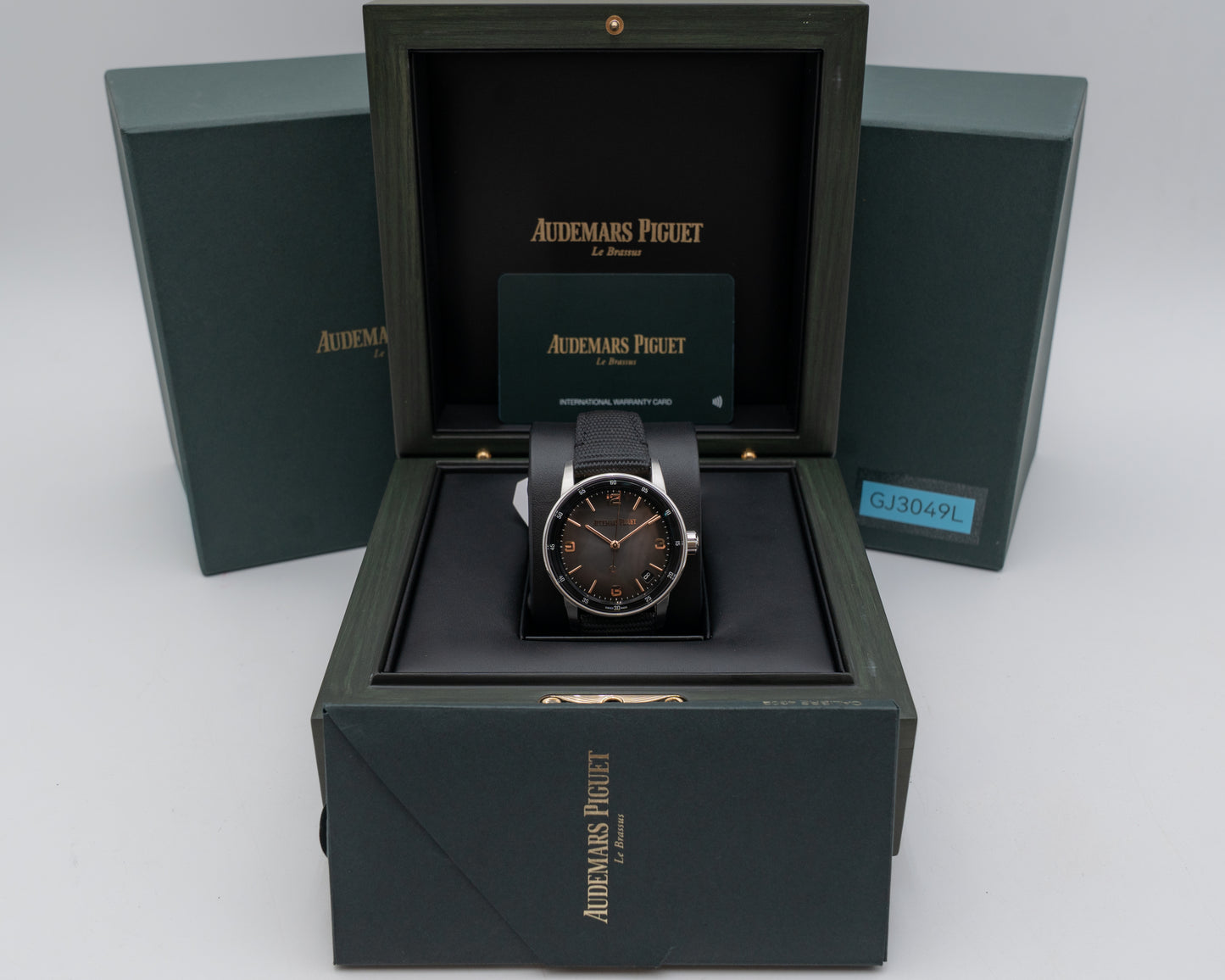 Audemars Piguet Code 11.59 41mm 15210CR.OO Rose Gold and White case 2023