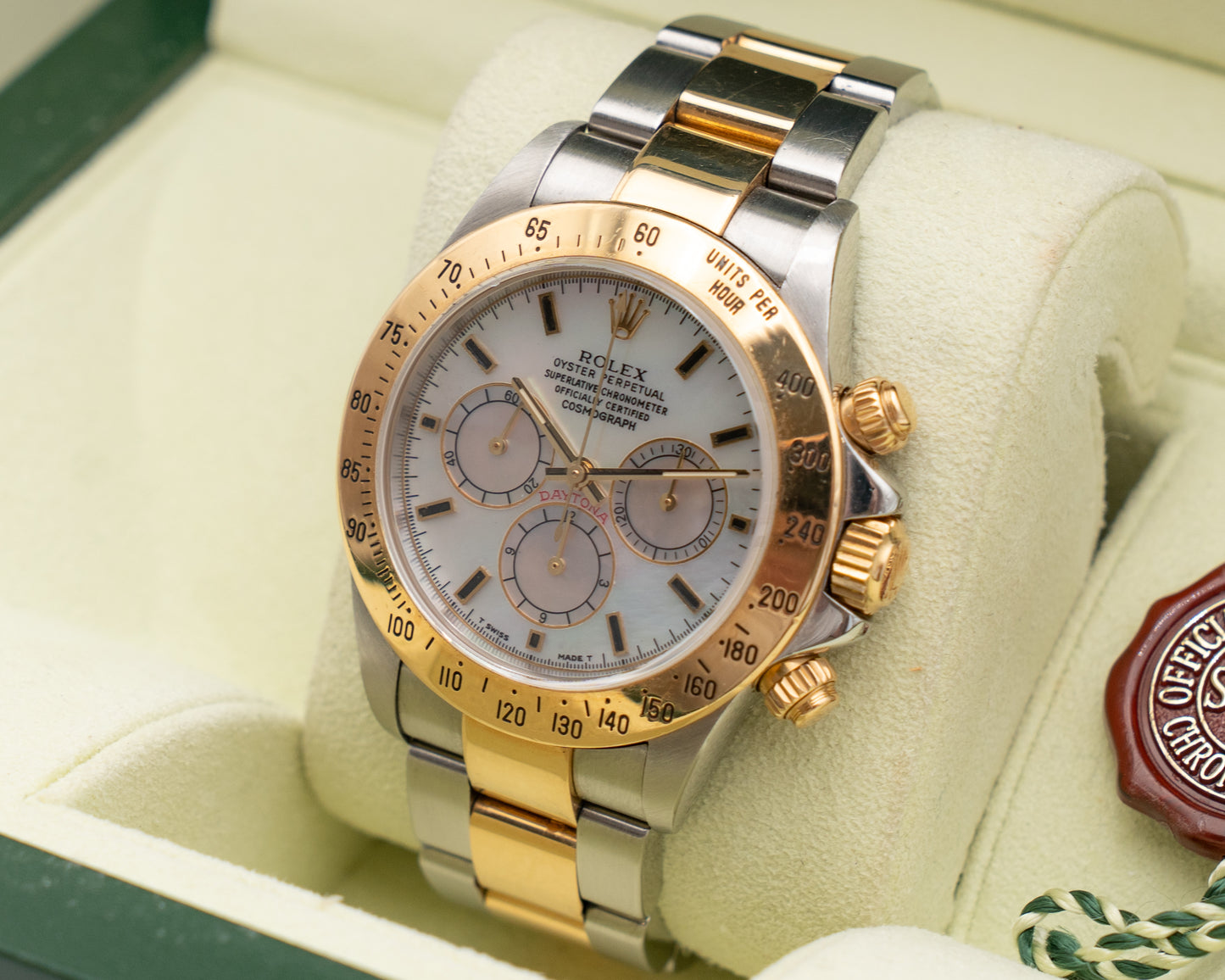Rolex Daytona 40mm 16523 Aftermarket MOP Dial Two Tone (U serial)