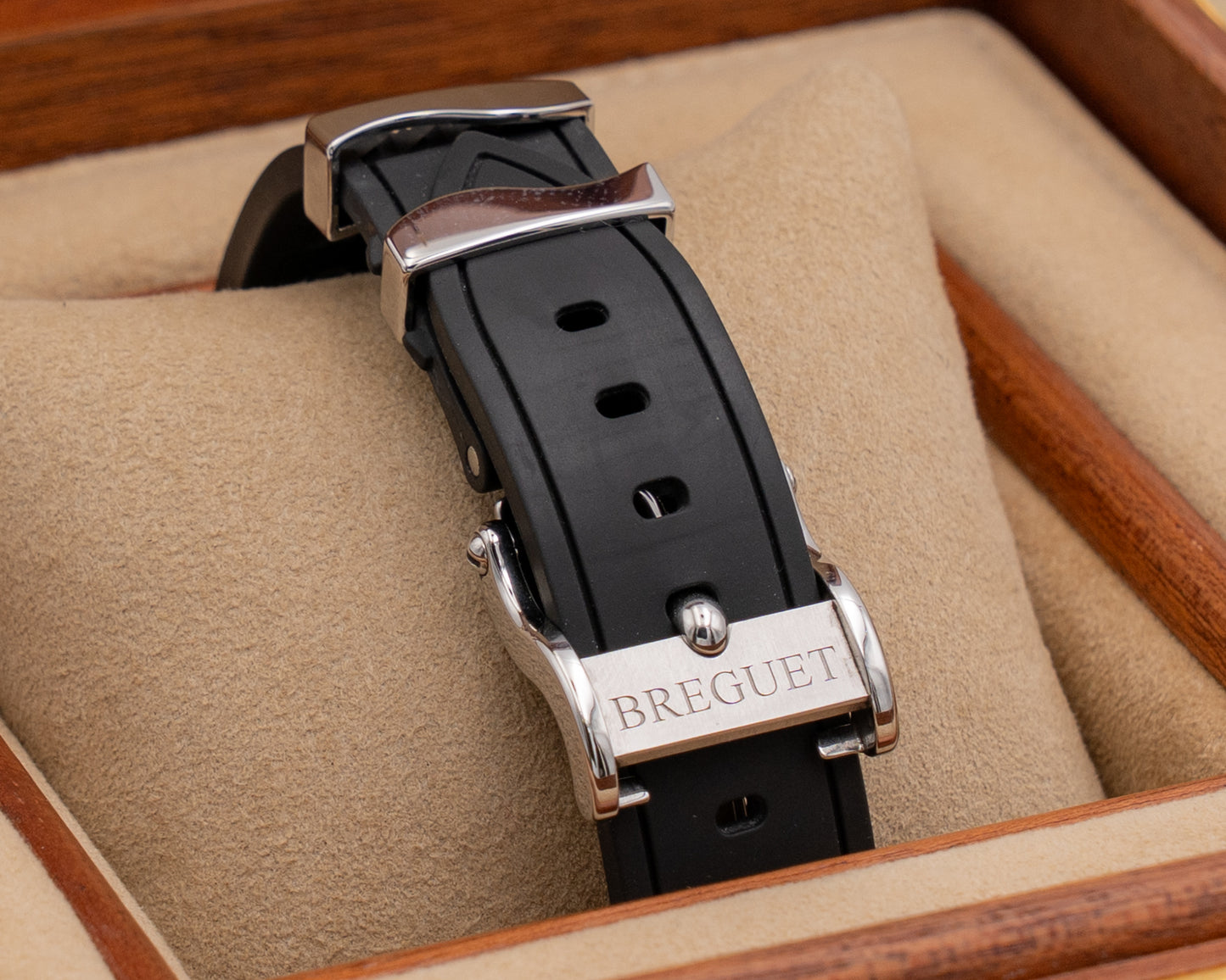 Breguet Marine 42mm 5857ST Silver Dial Black Rubber Strap 2021
