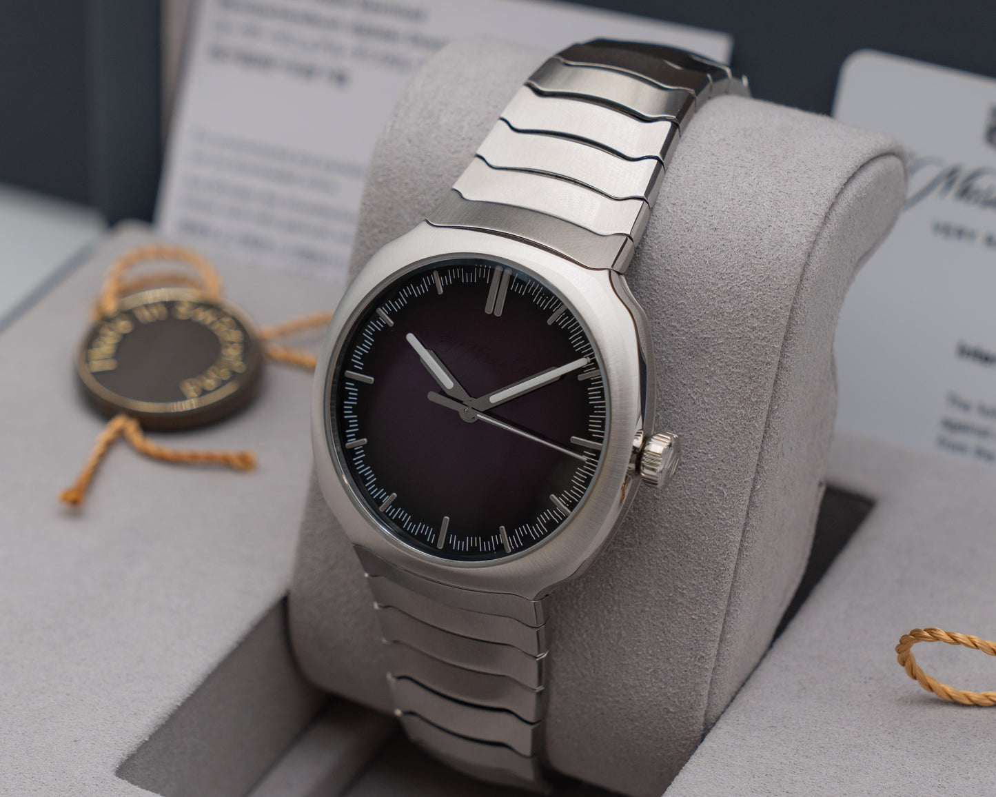 H. Moser & Cie Streamliner Centre Seconds Purple Haze 40mm 6201 2025
