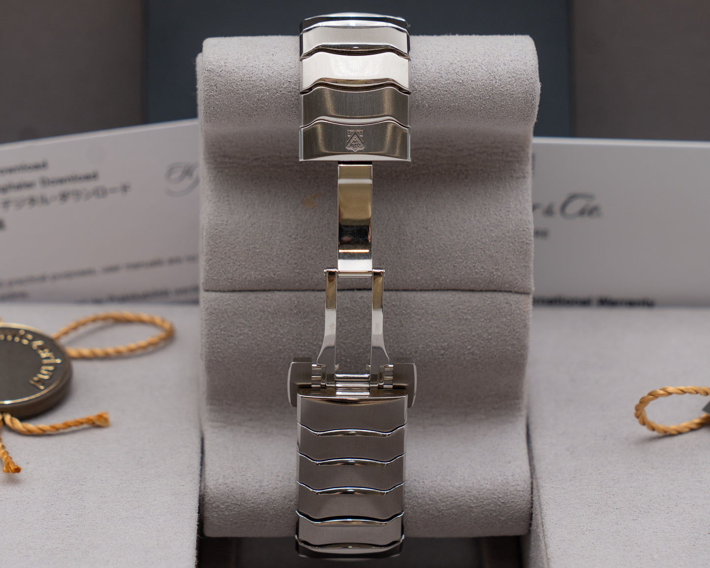 H. Moser & Cie Streamliner Centre Seconds Purple Haze 40mm 6201 2025