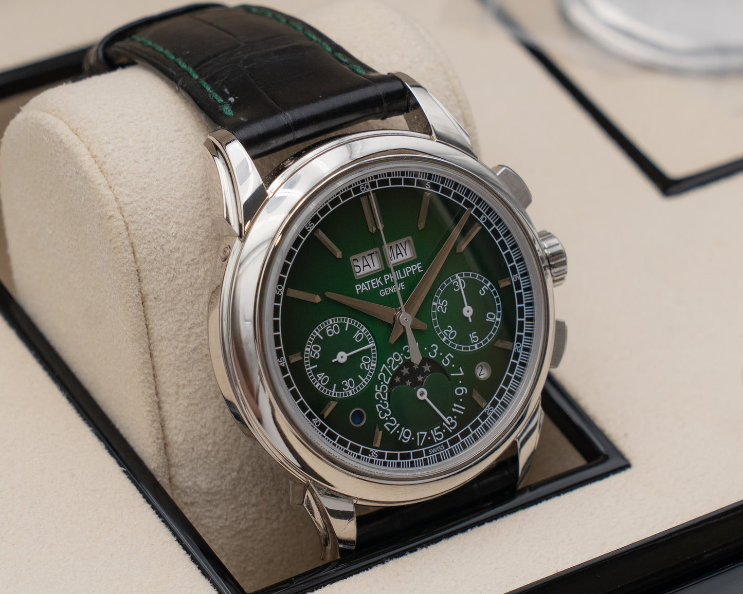 LIKE NEW / UNPOLISHED - Patek Philippe Grand Complications 41mm 5270P Platnium Case Green Dial 2022
