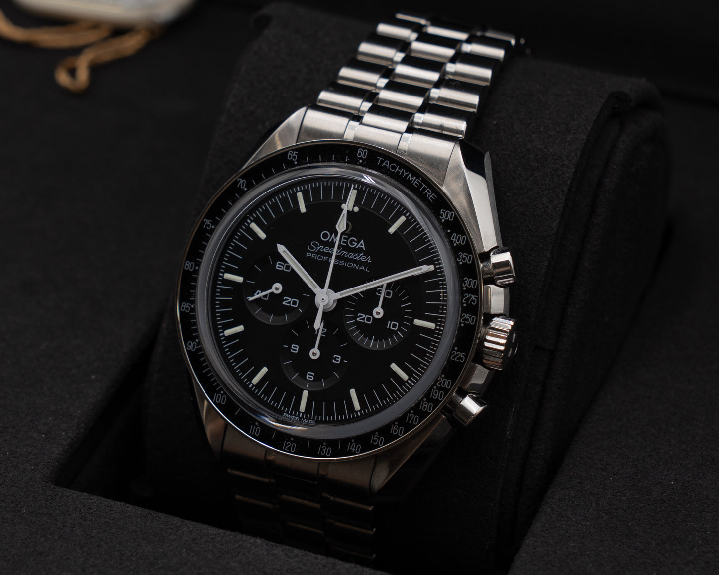 Omega Speedmaster Professional 42mm 310.30.42.50.01.002 Moonwatch Sapphire Sandwich 2025