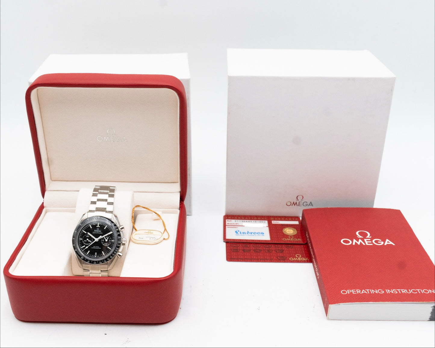 UNWORN Omega Speedmaster Moonwatch 44.25mm 311.30.44.51.01.002 Black Chronograph
